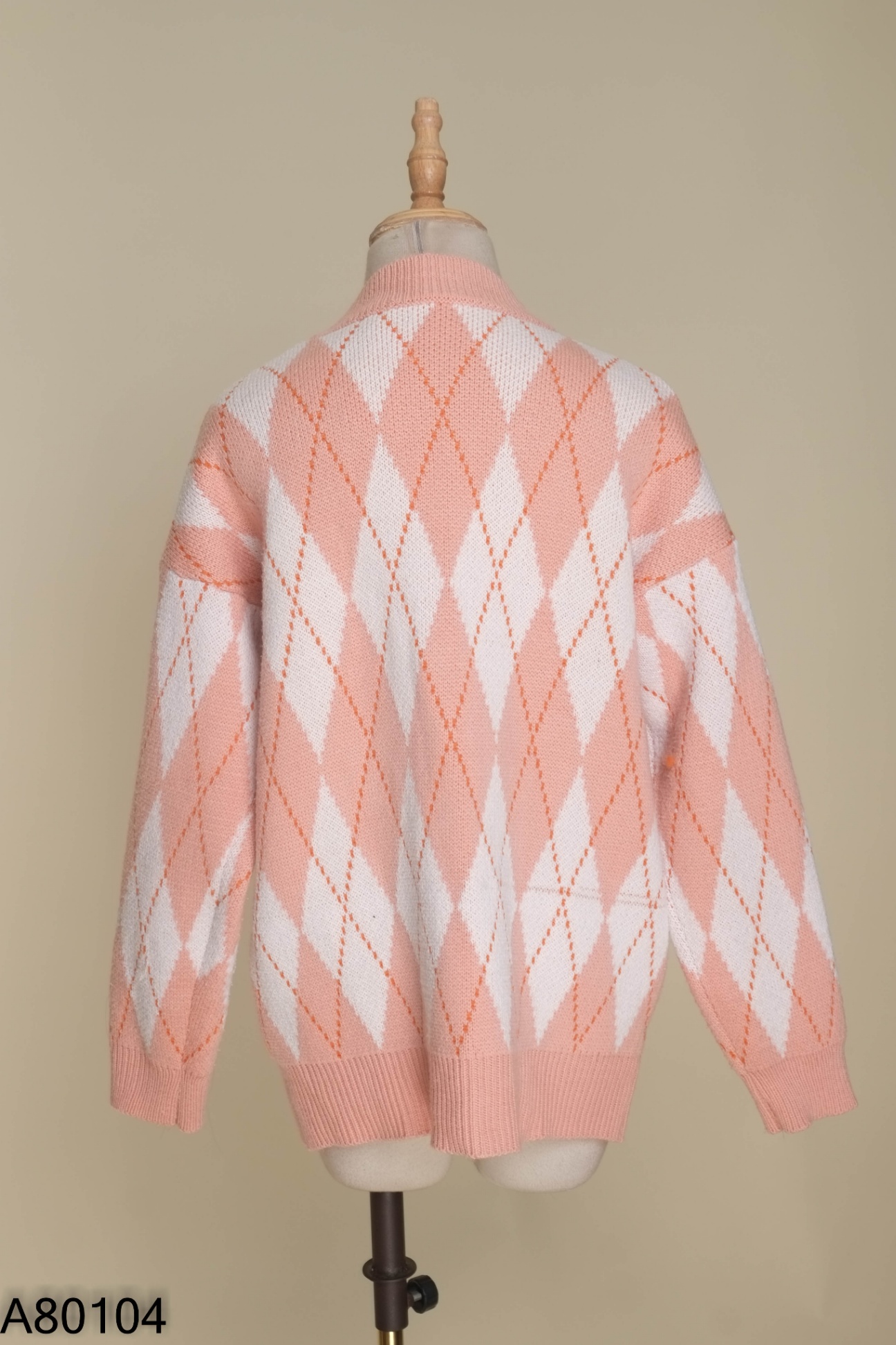 Áo len cardigan hồng phấn họa tiết