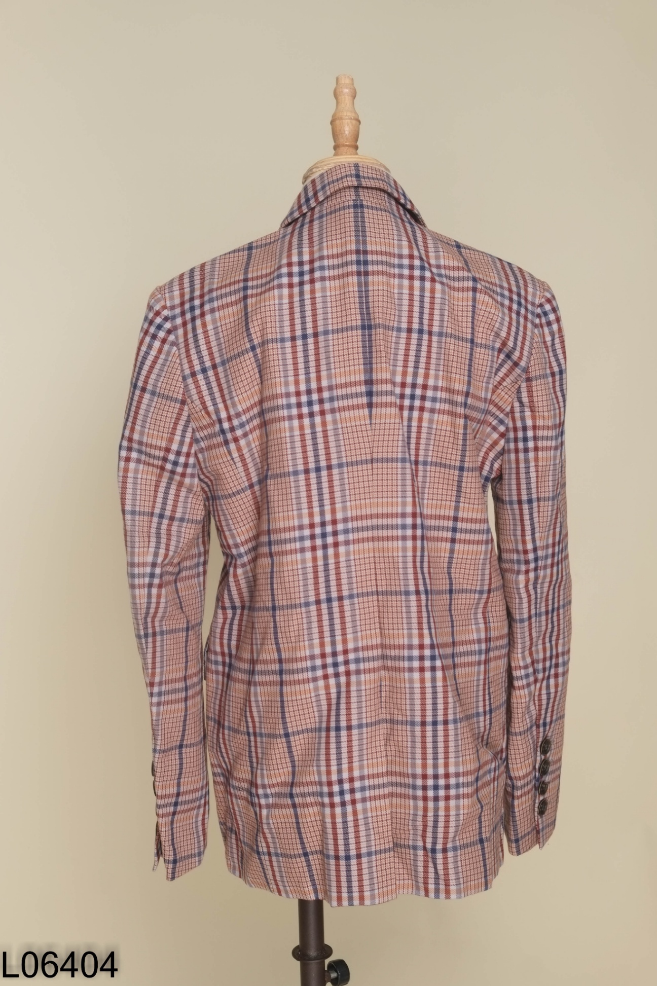 Áo blazer nâu caro