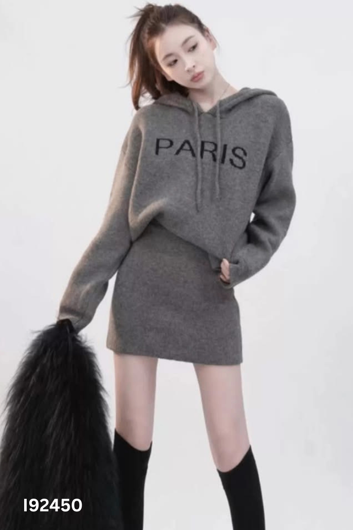 Set xám áo hoodies len + chân váy