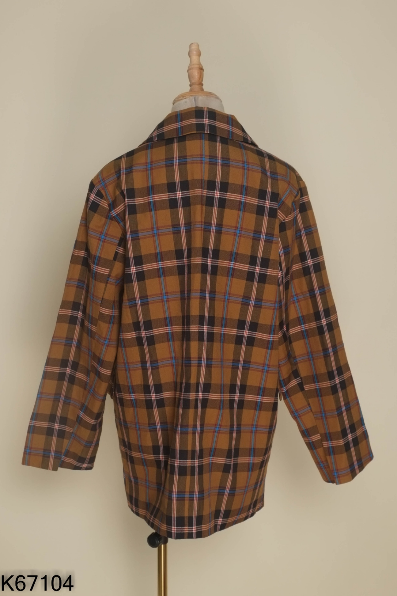 Áo blazer nâu caro