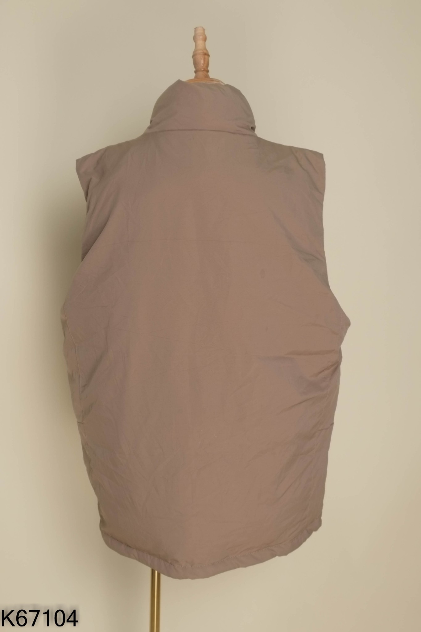 Áo khoác phao gile nâu nhạt BLANKROUBER