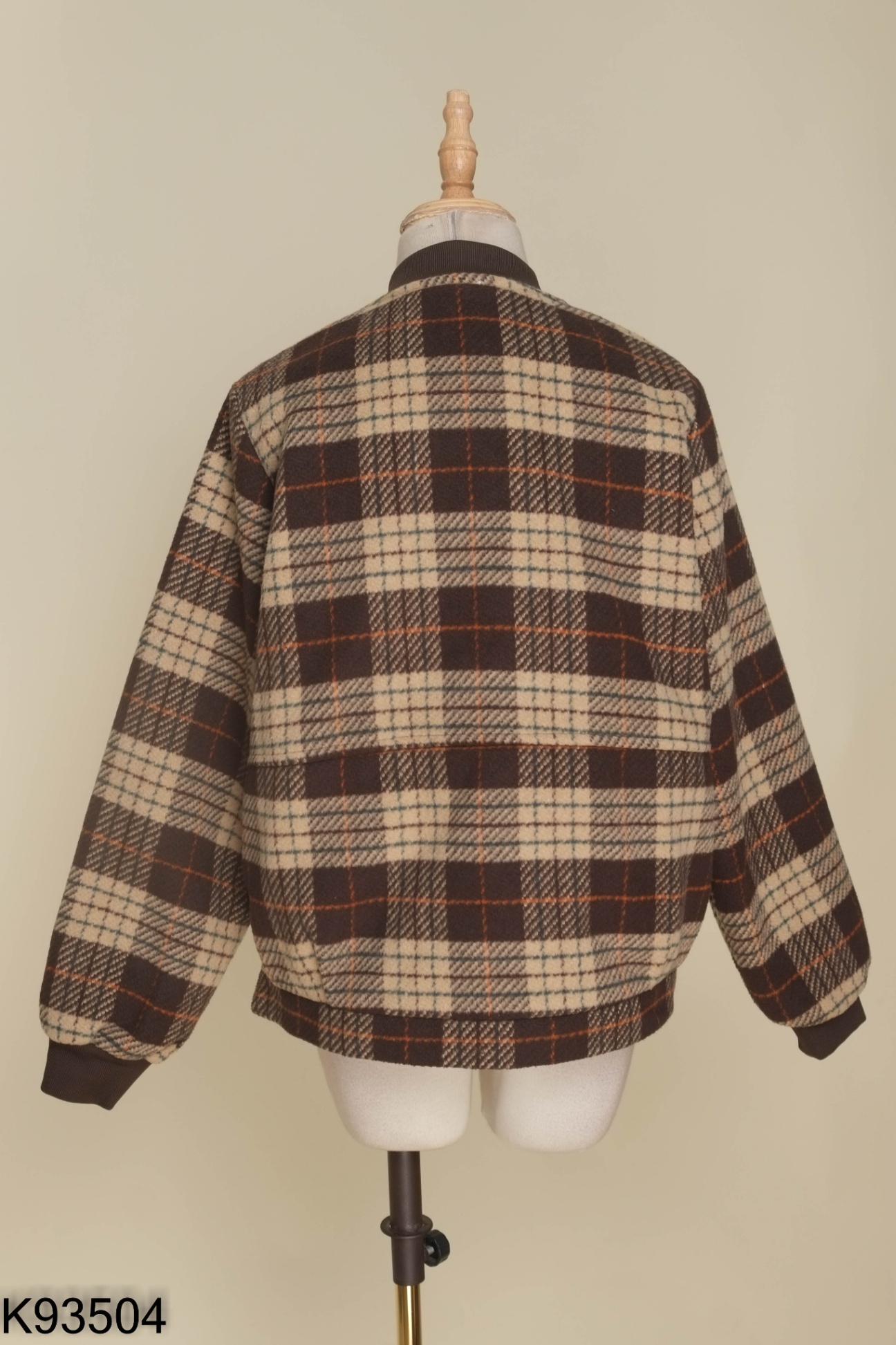Áo bombers nâu kẻ