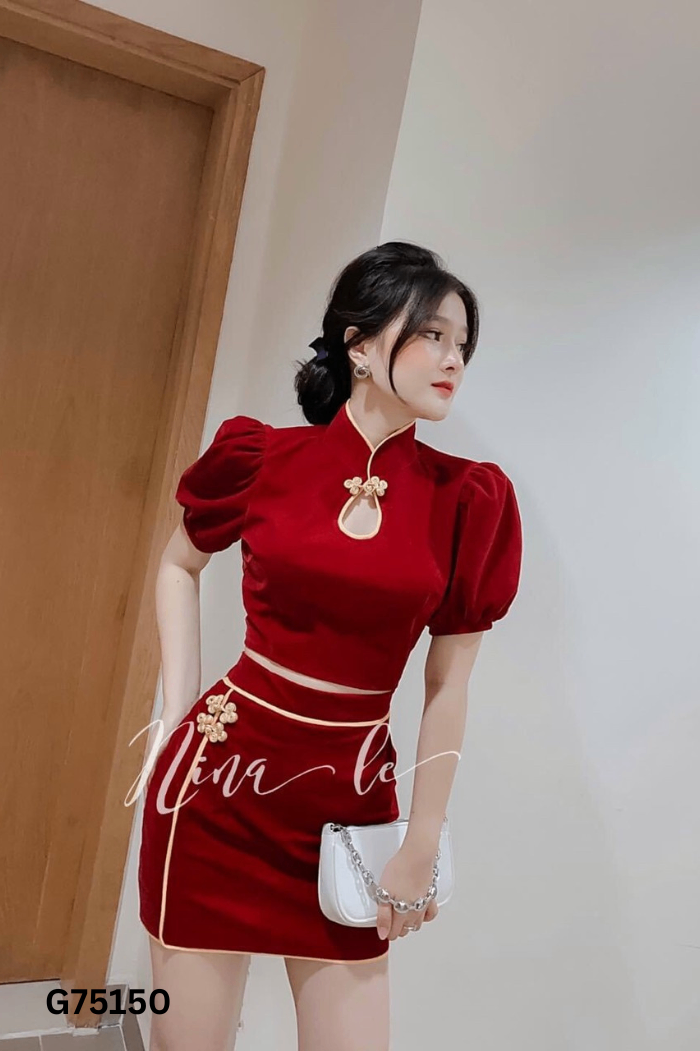 SET áo LSEOUL đỏ + chân váy