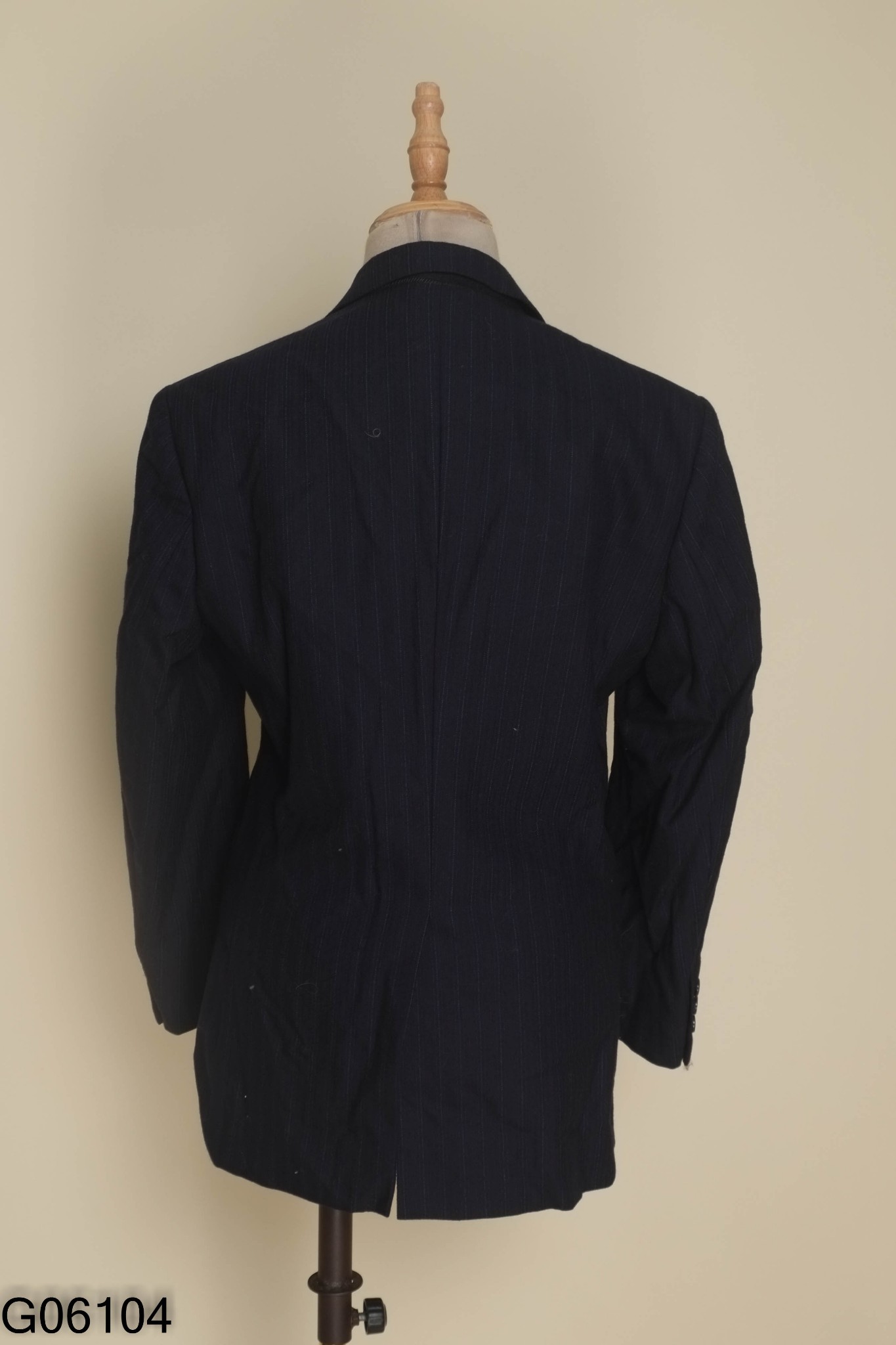 Áo khoác vest xanh sọc kẻ BIGLAY