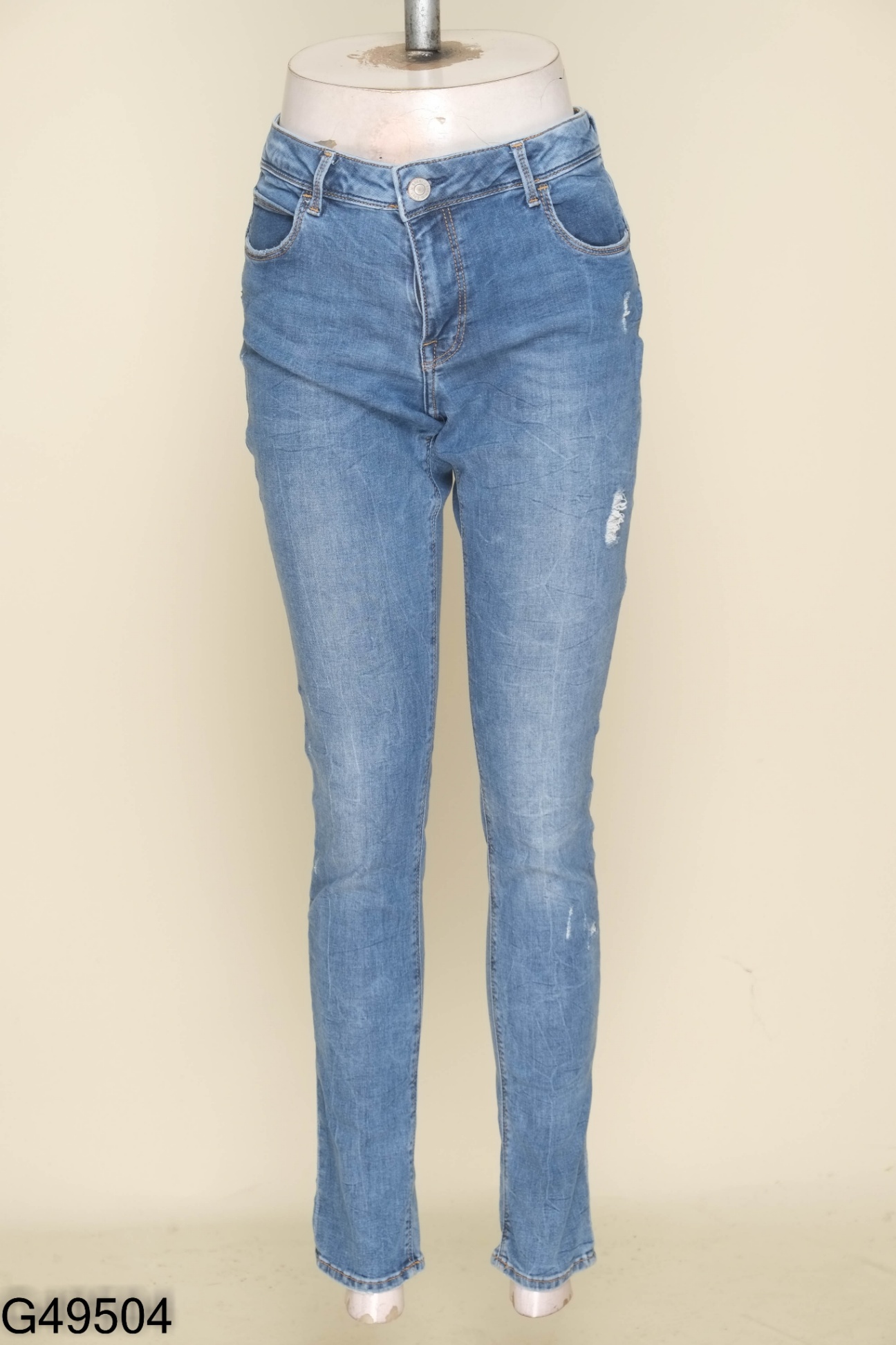 Quần jeans HM xanh rách