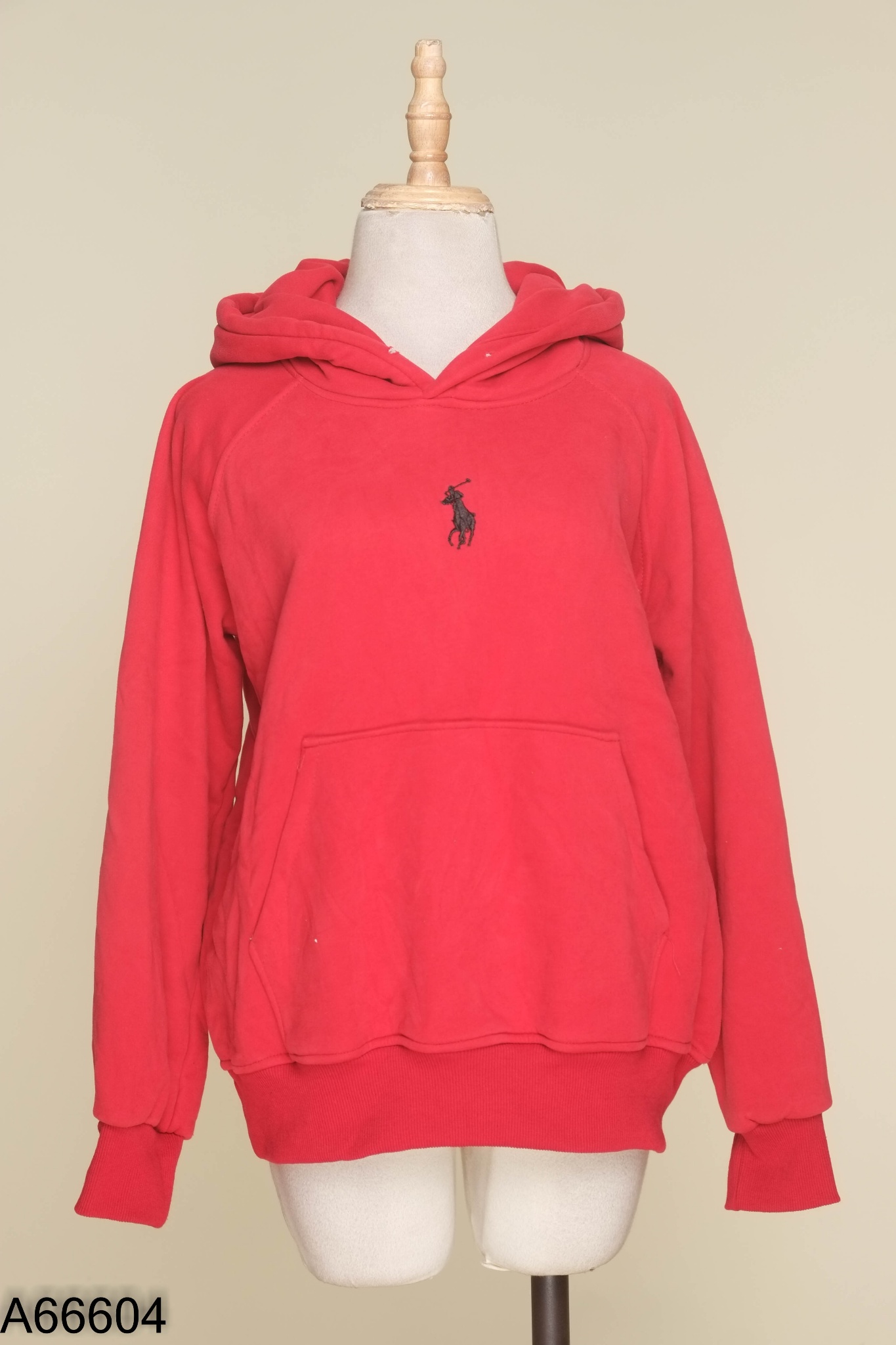 Áo hoodie đỏ thêu ngựa