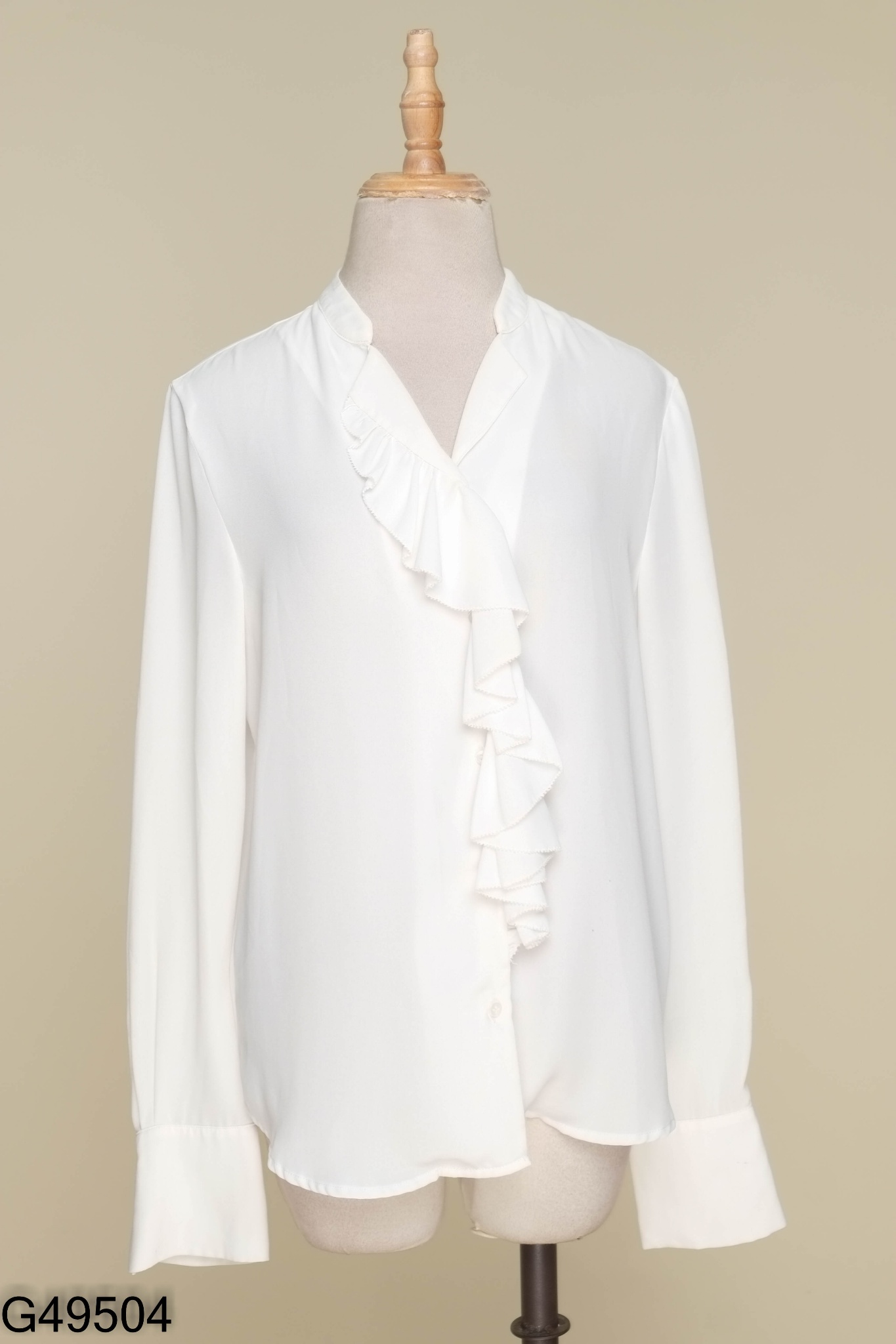 Áo trắng MIXXO phối bèo