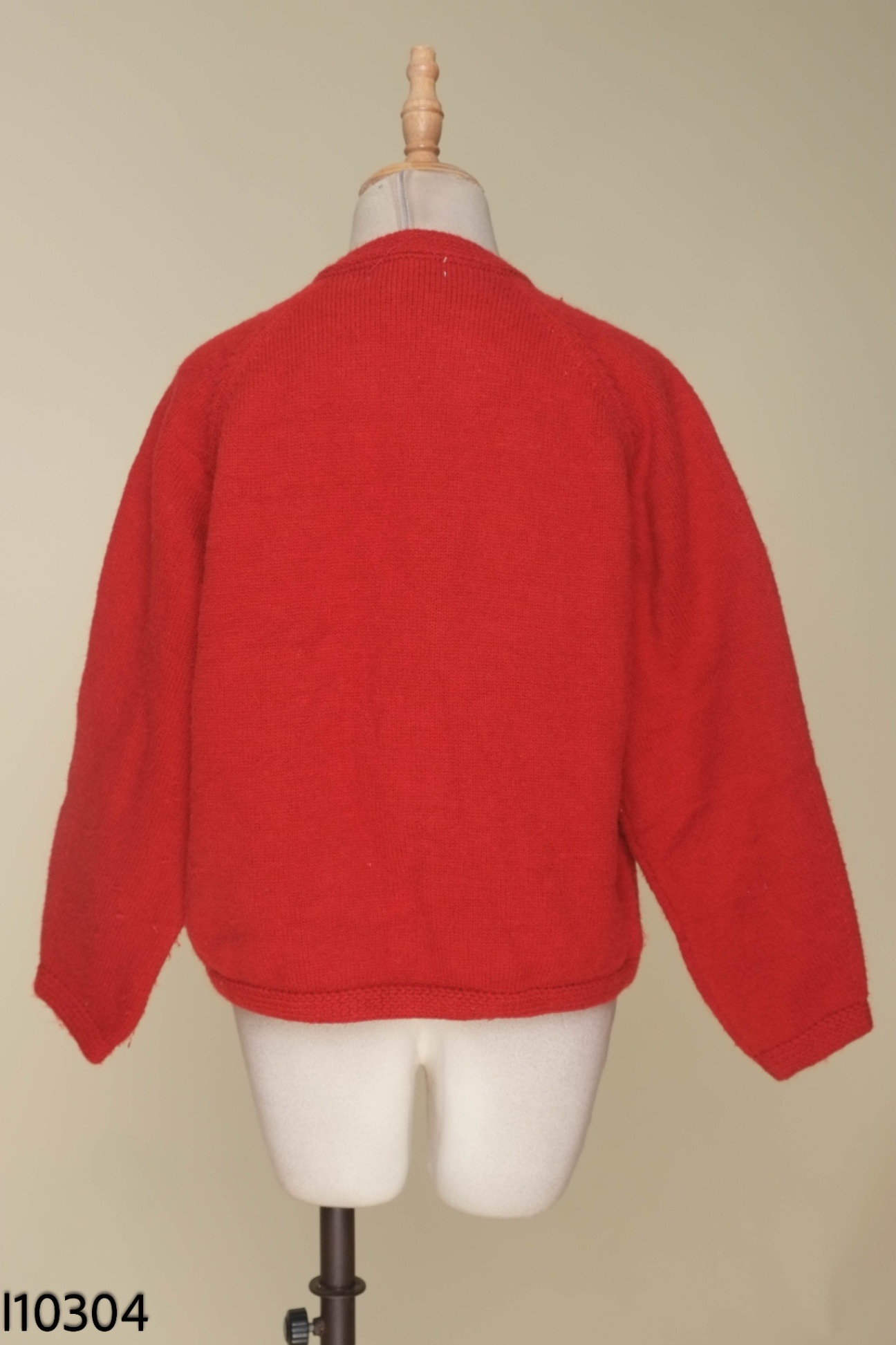 Áo len cardigan đỏ