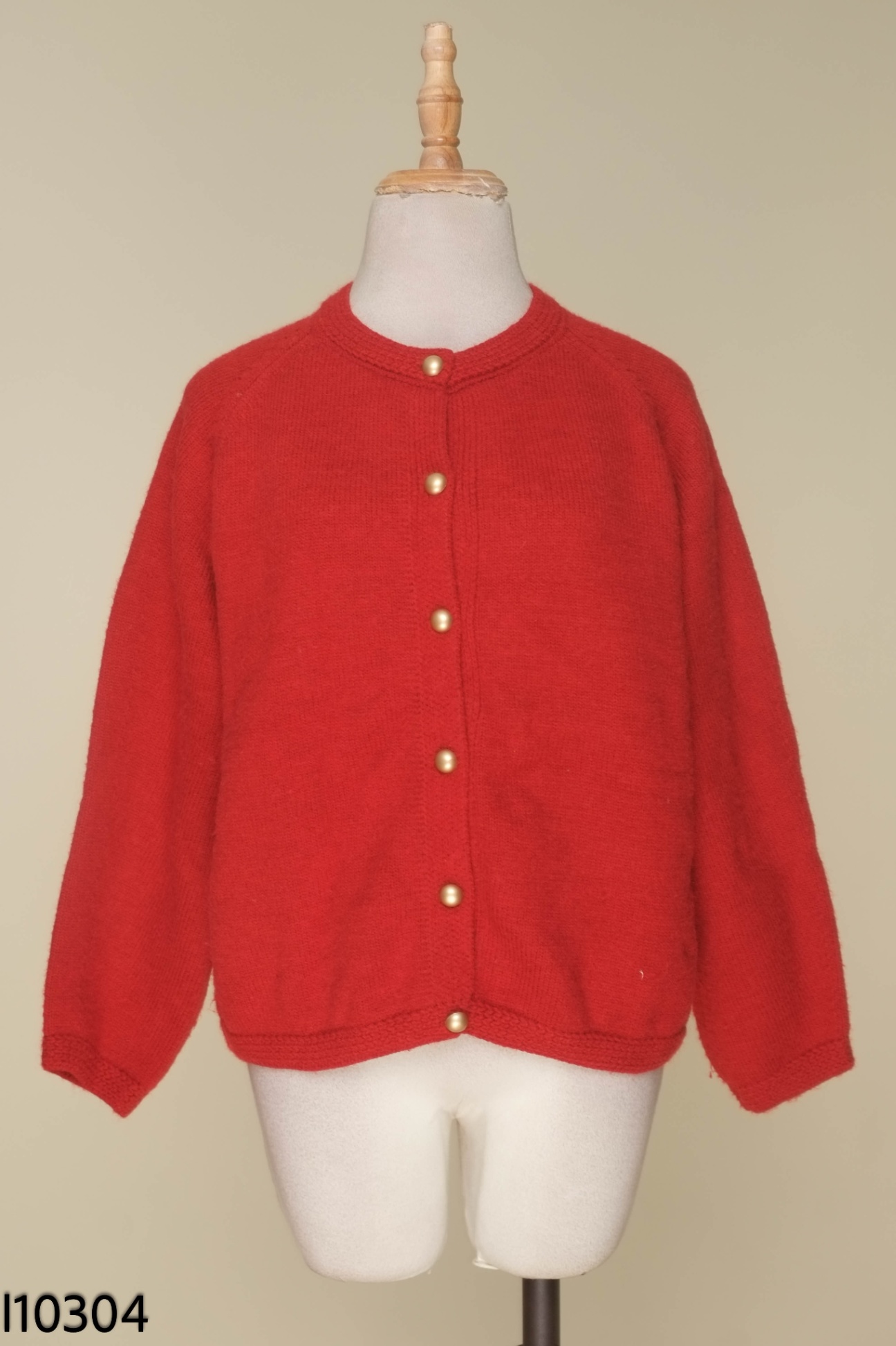 Áo len cardigan đỏ