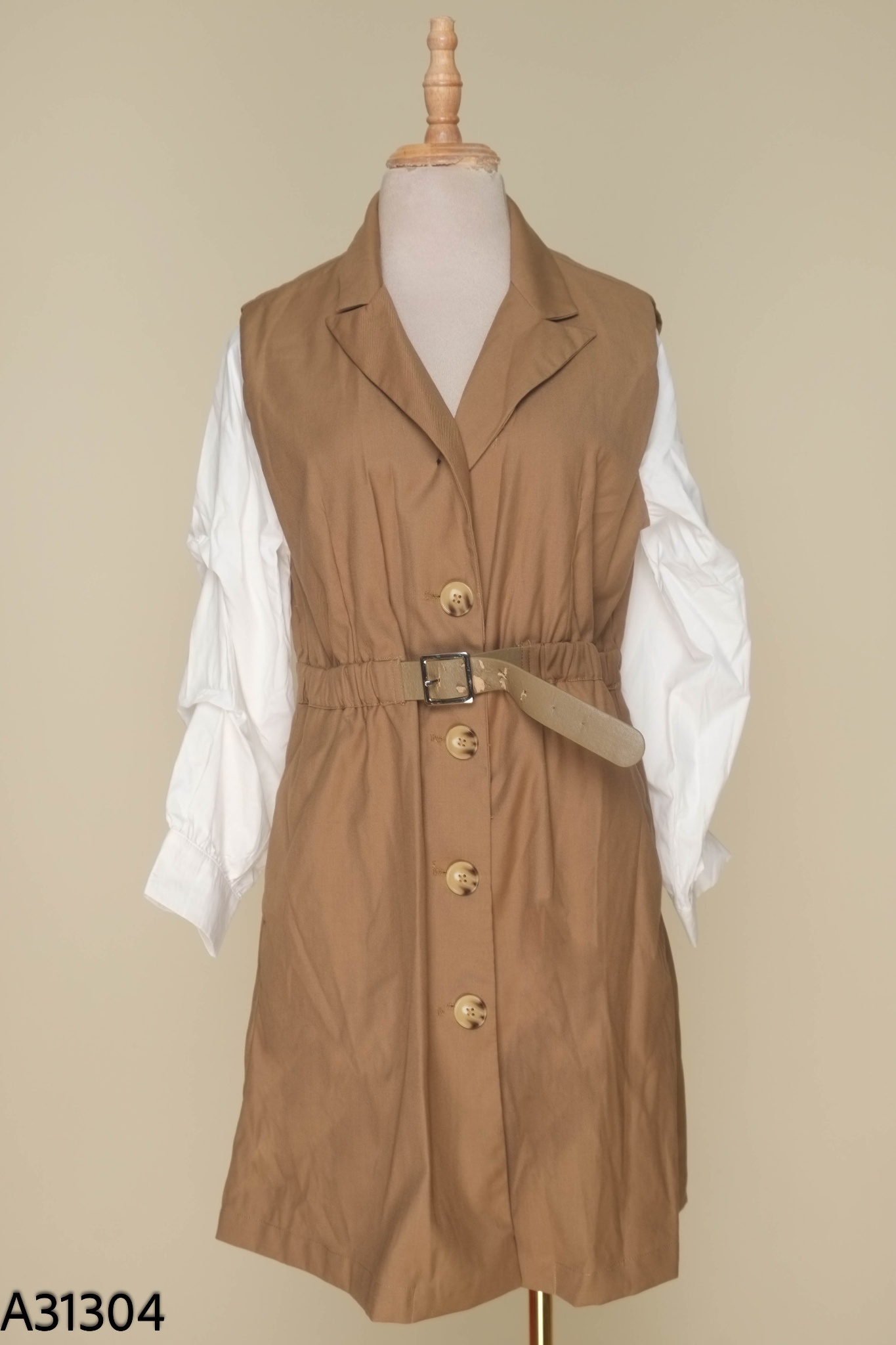 Váy nâu cổ vest phối tay trắng thanh lịch