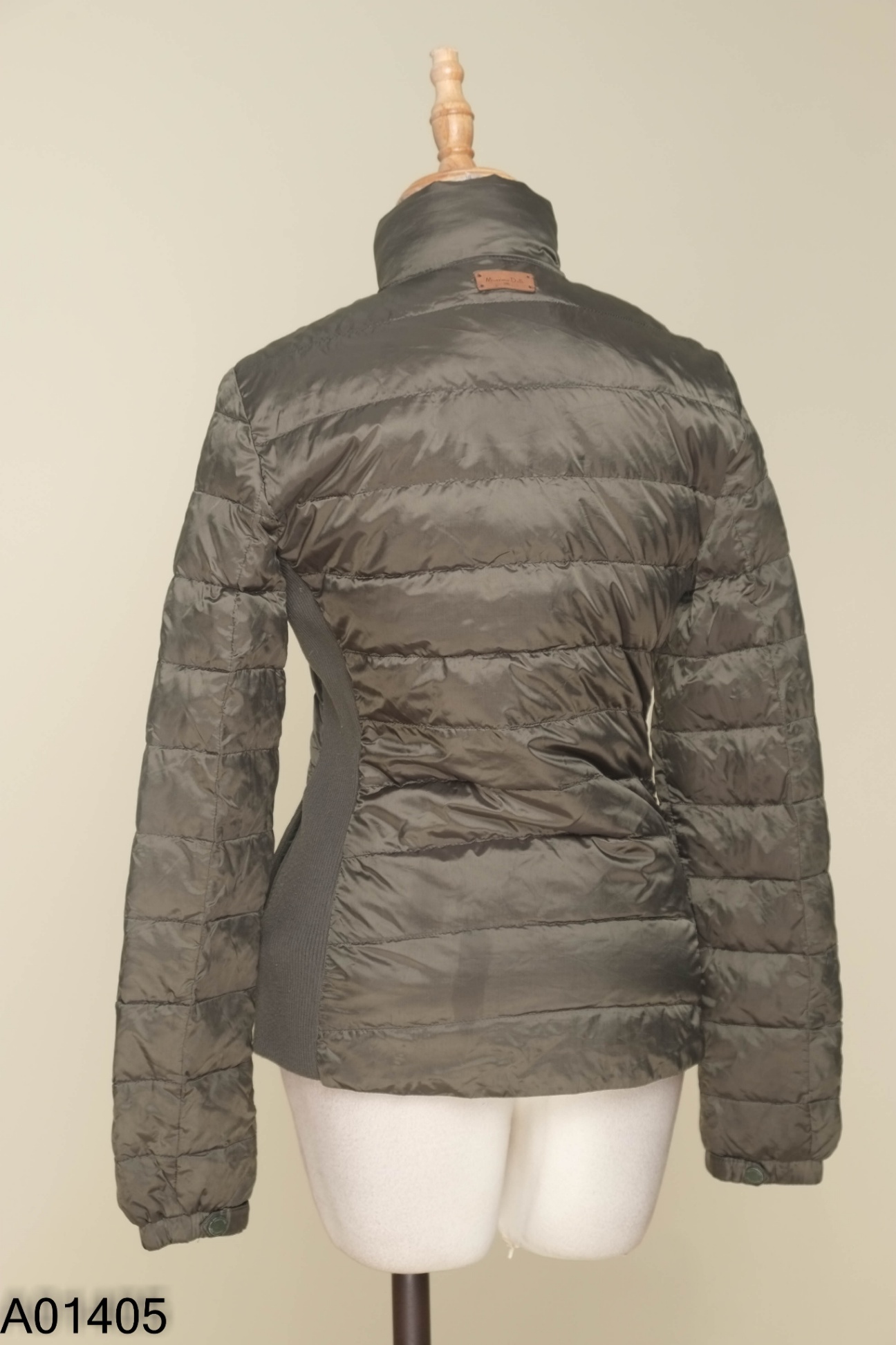 Áo khoác phao xanh MASSIMO DUTTI