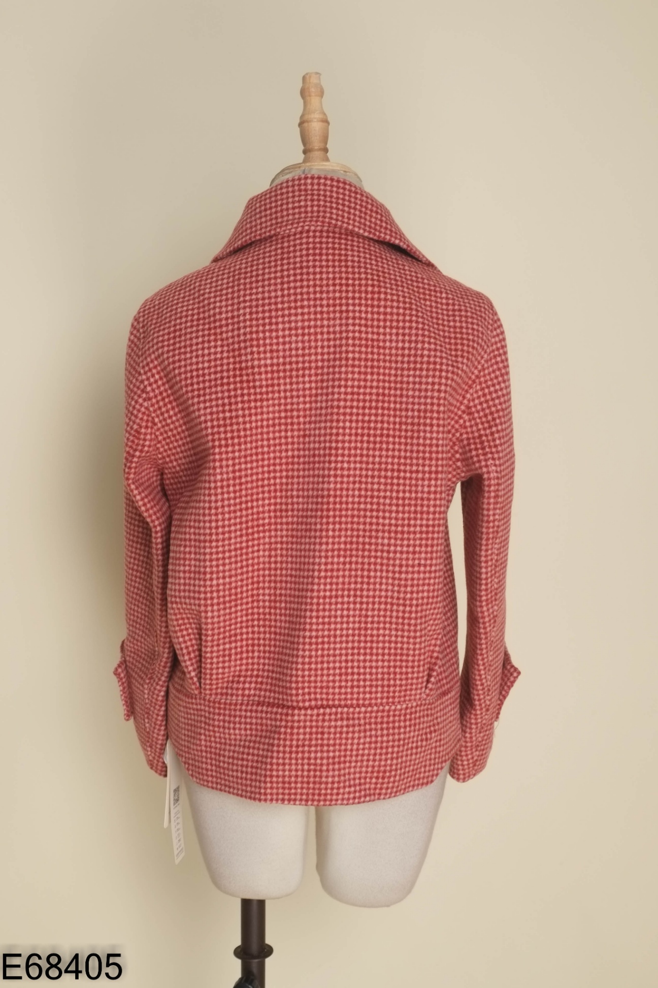NEWTAG Áo khoác dạ đỏ trắng cổ vest