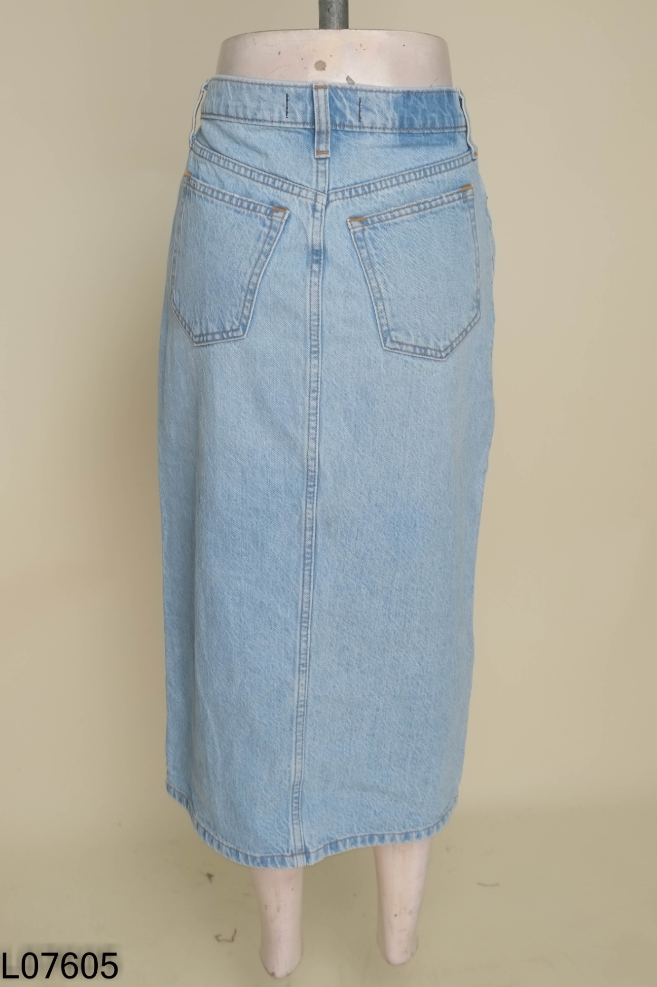 Chân váy jeans ABERCRMBIE & FITCH xanh nhạt
