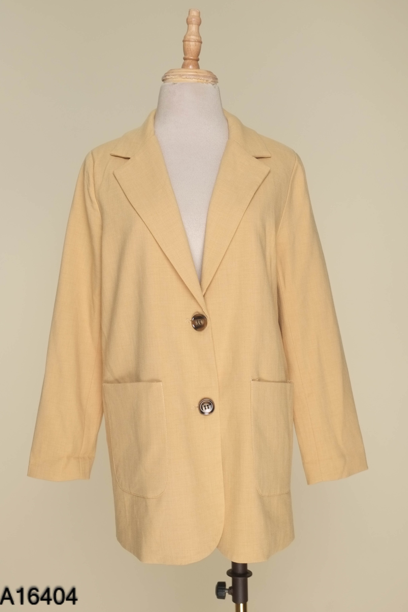 Áo blazer be phối túi vuông