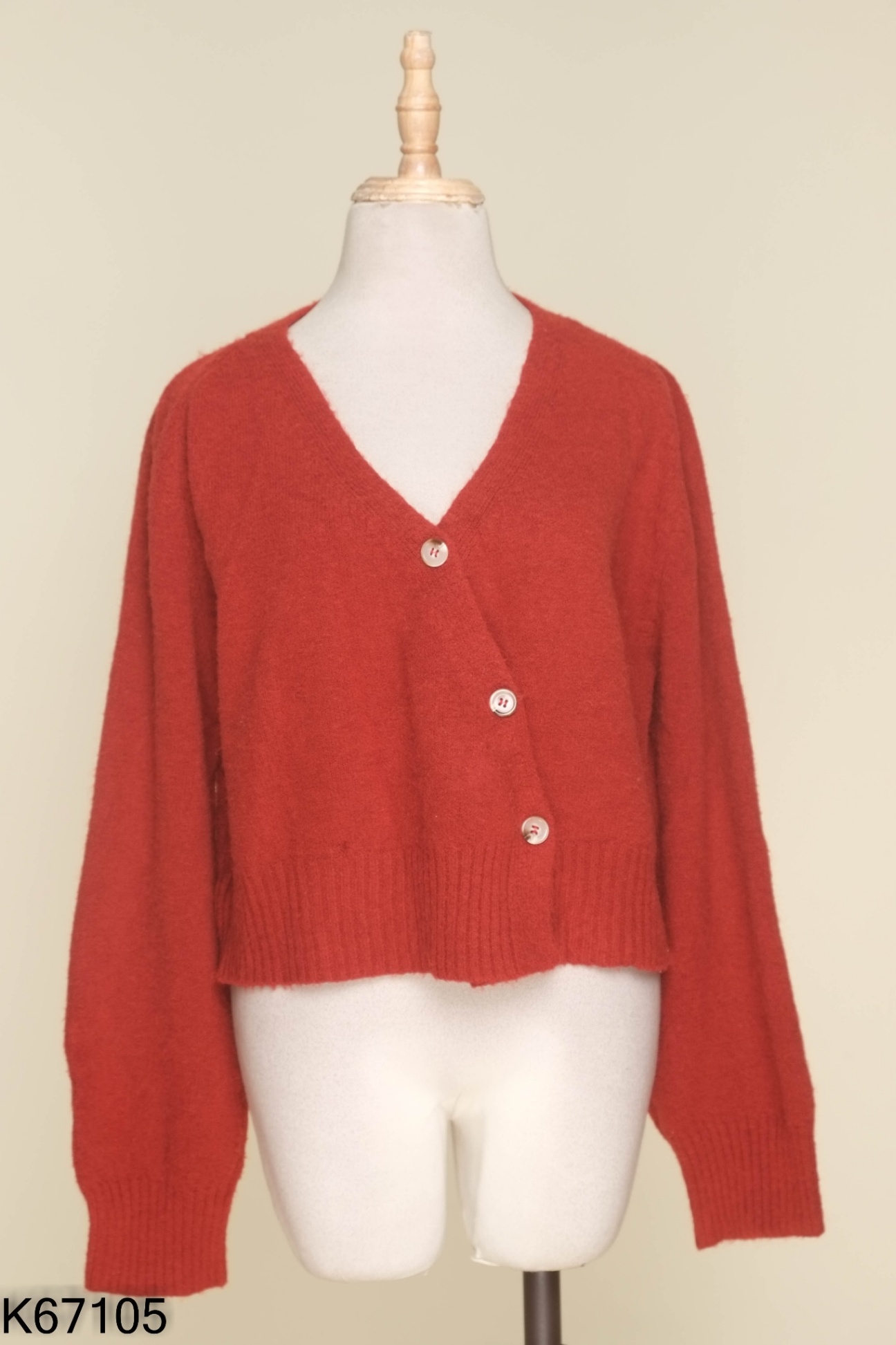 Áo cardigans len đỏ dáng ngắn