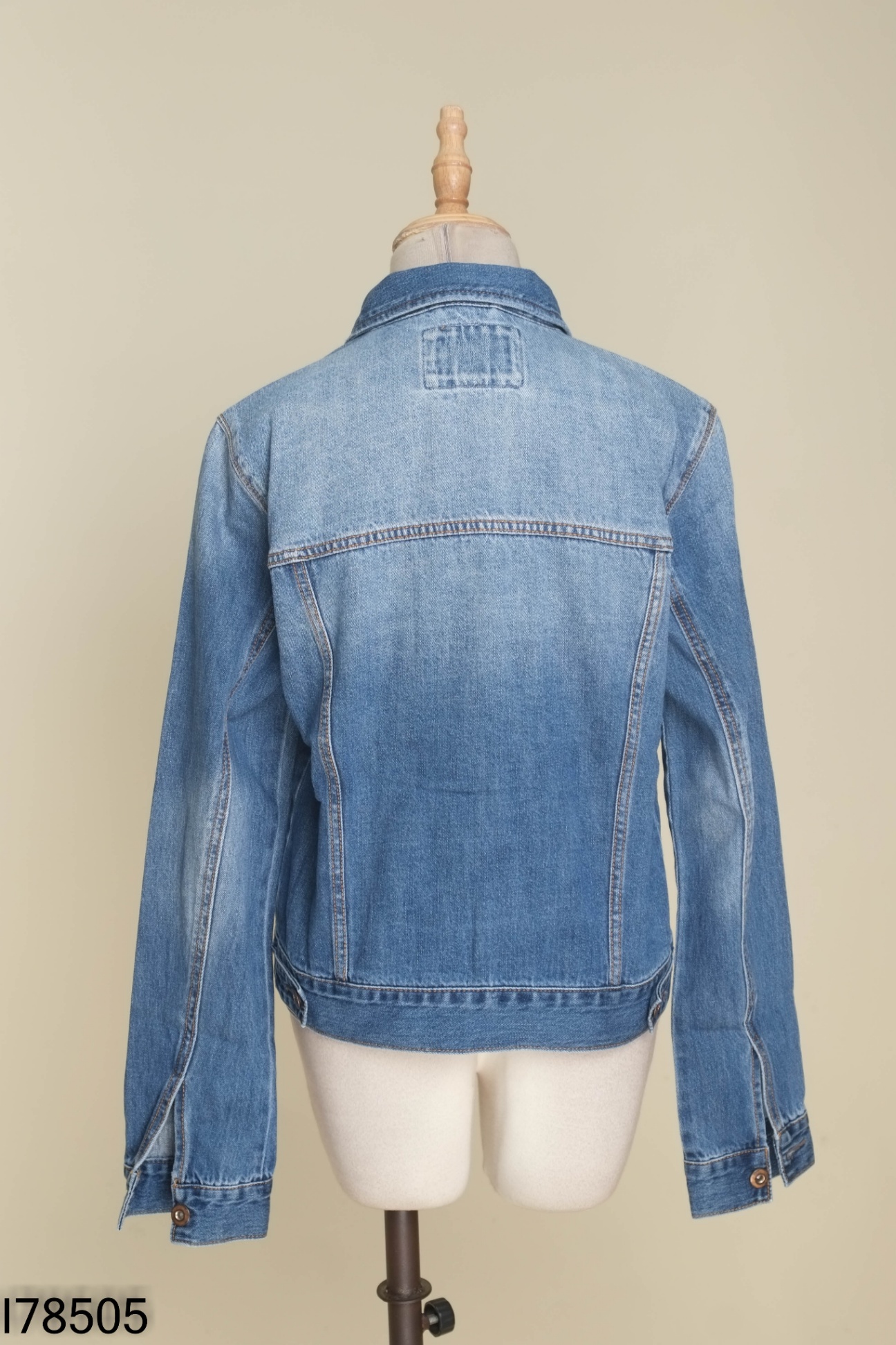 Áo khoác jean FOREVER 21 xanh