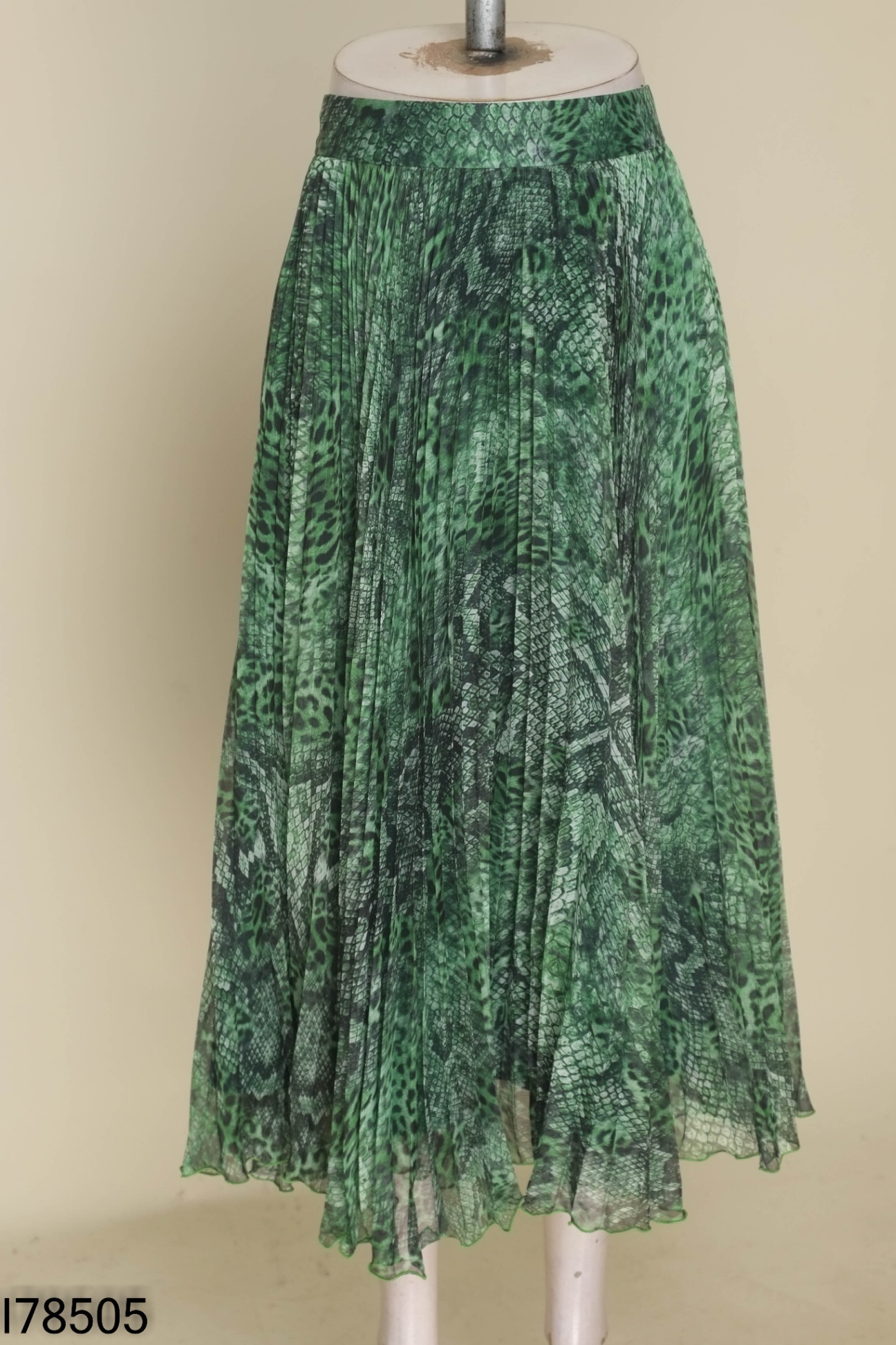 Chân váy ELISE xanh xếp ly