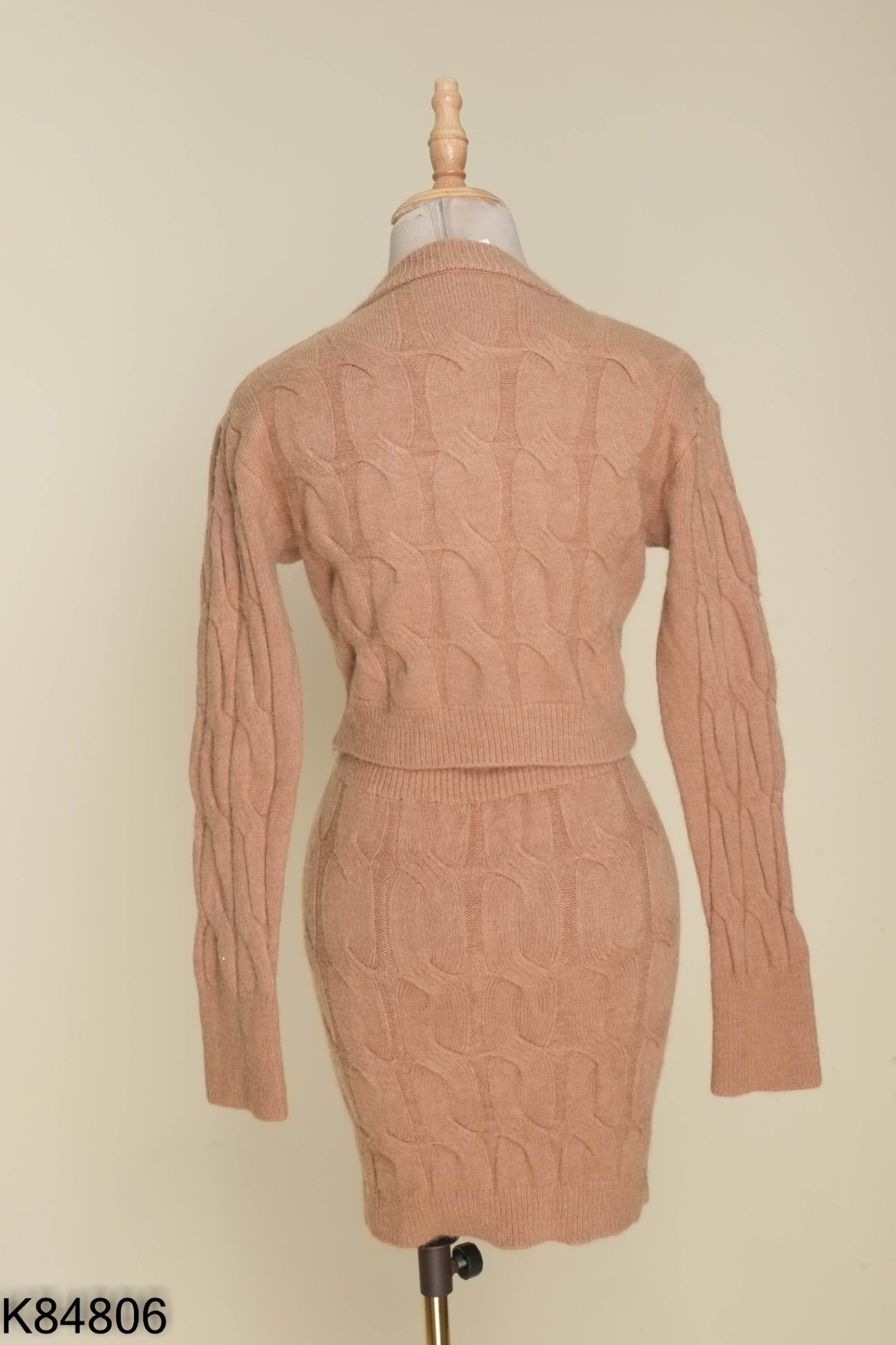 Set len nâu áo croptop + chân váy