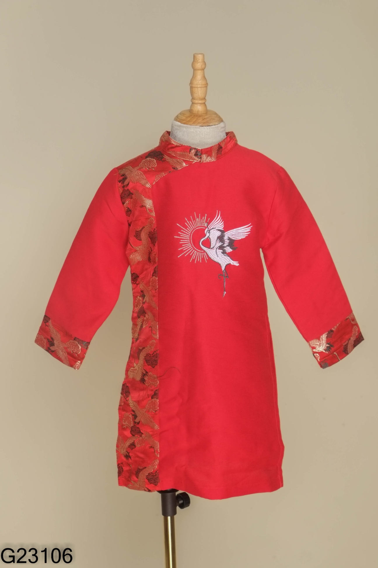 Áo dài đỏ họa tiết KIDS
