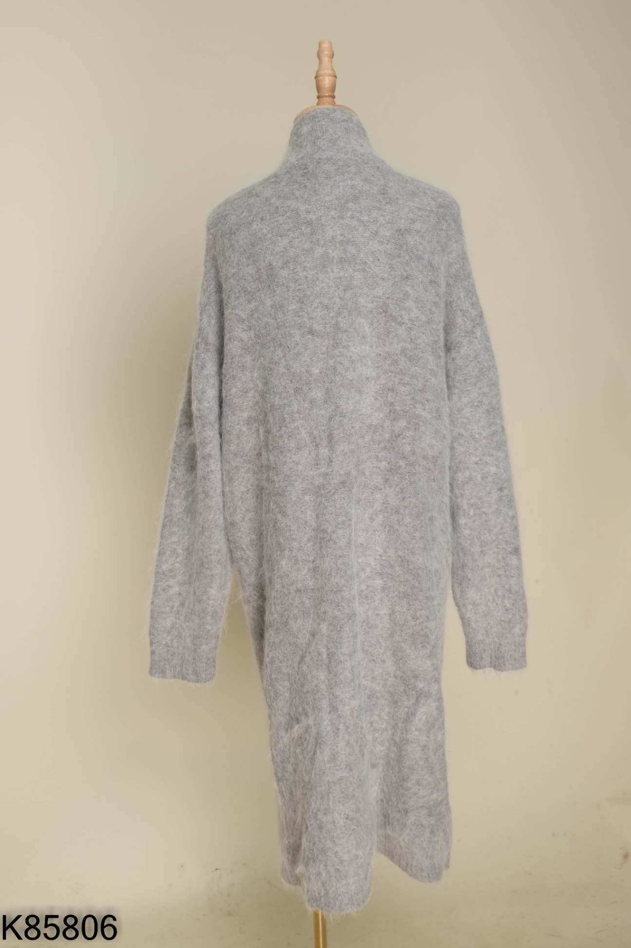 Áo cardigan len xám lông thỏ