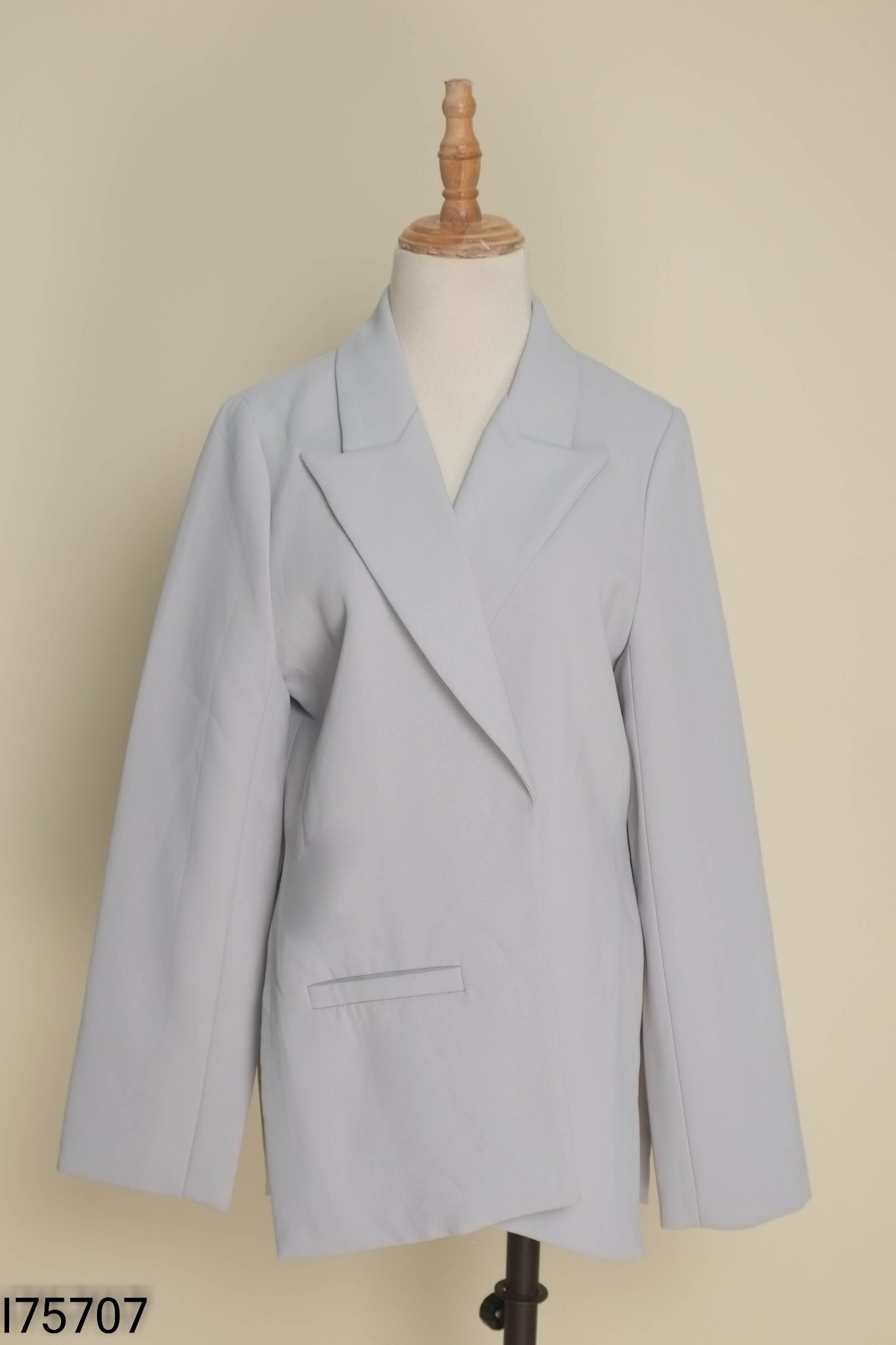 Áo blazer xanh trơn
