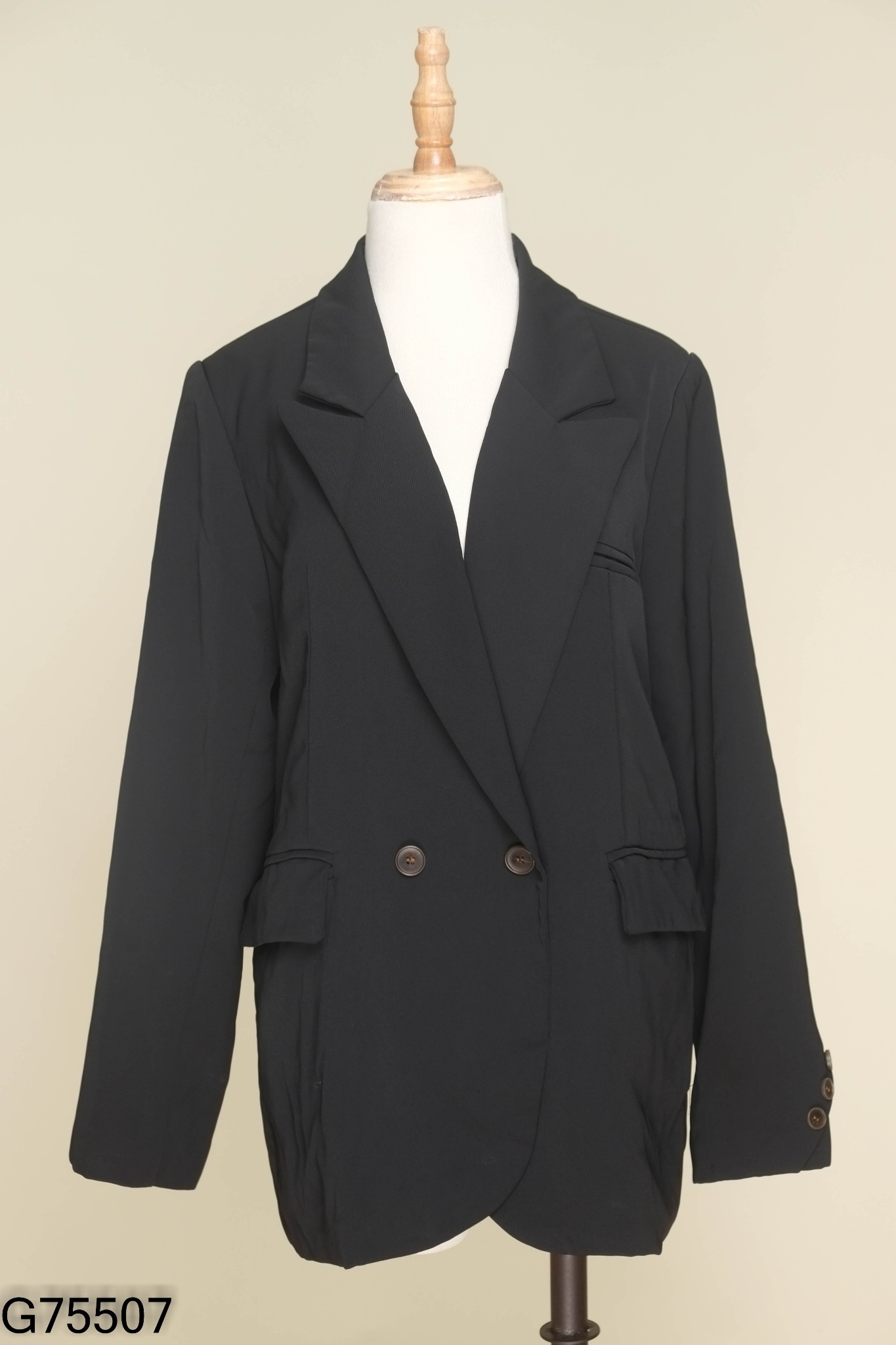 Áo khoác blazer đen trơn phối túi