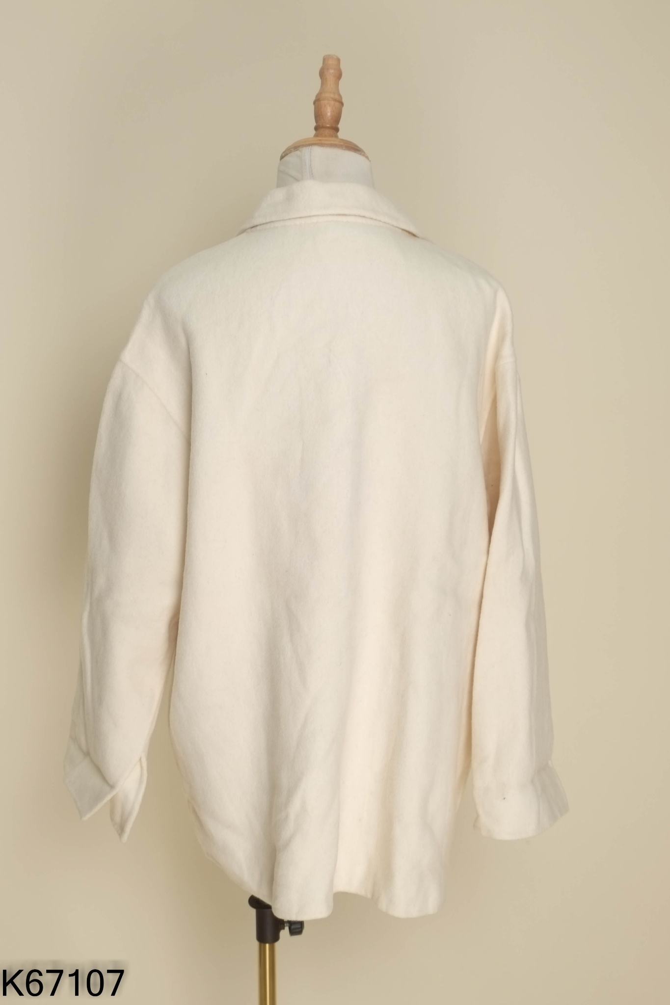Áo khoác vest dạ trắng