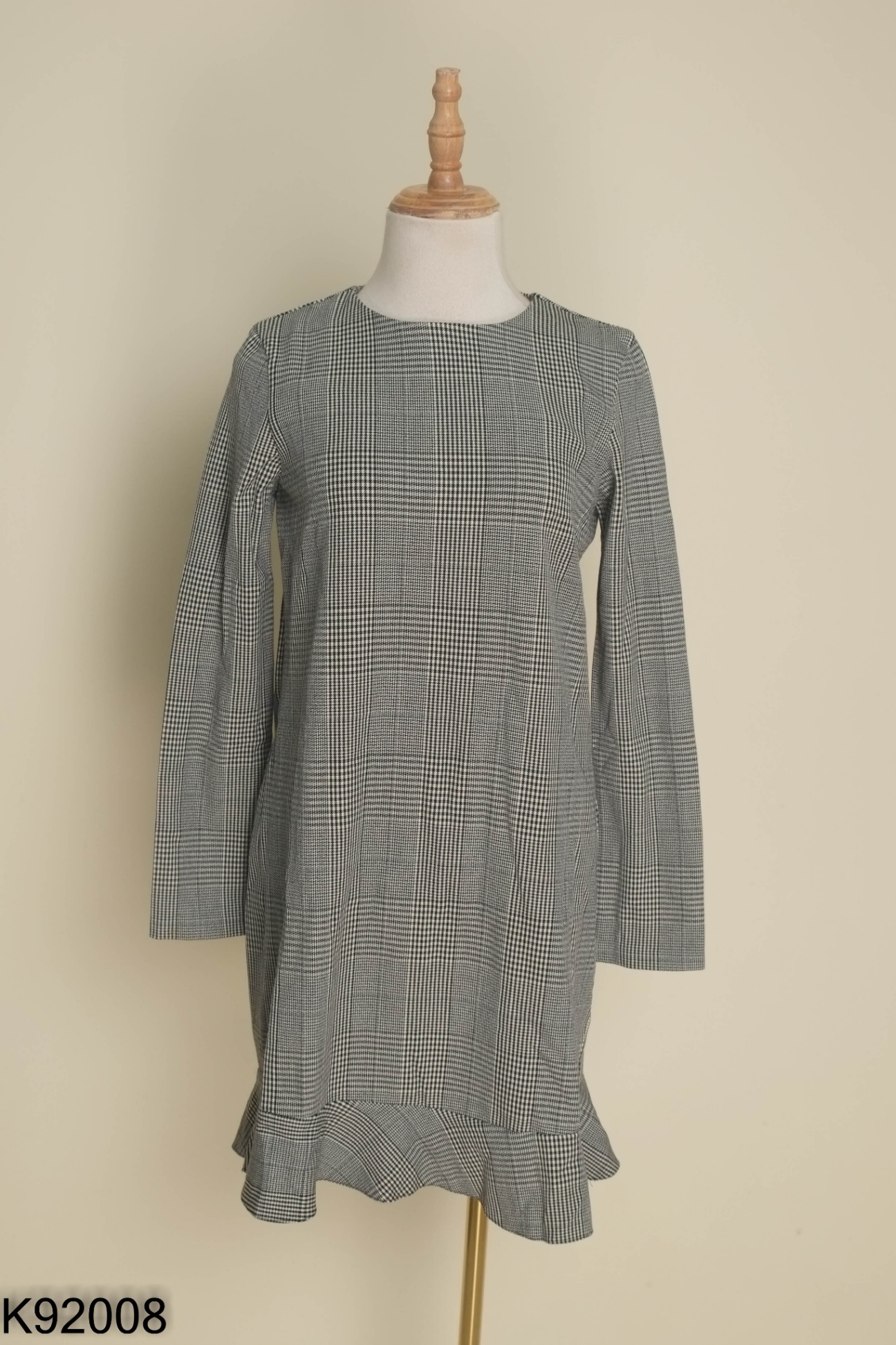 NEWTAG Váy xám kẻ ZARA gấu bèo