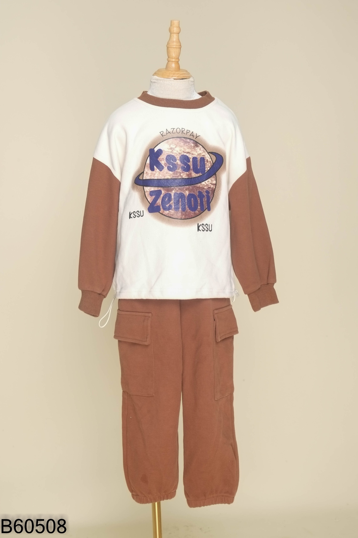 Set Áo nỉ be tay nâu in hình + quần dài KIDS