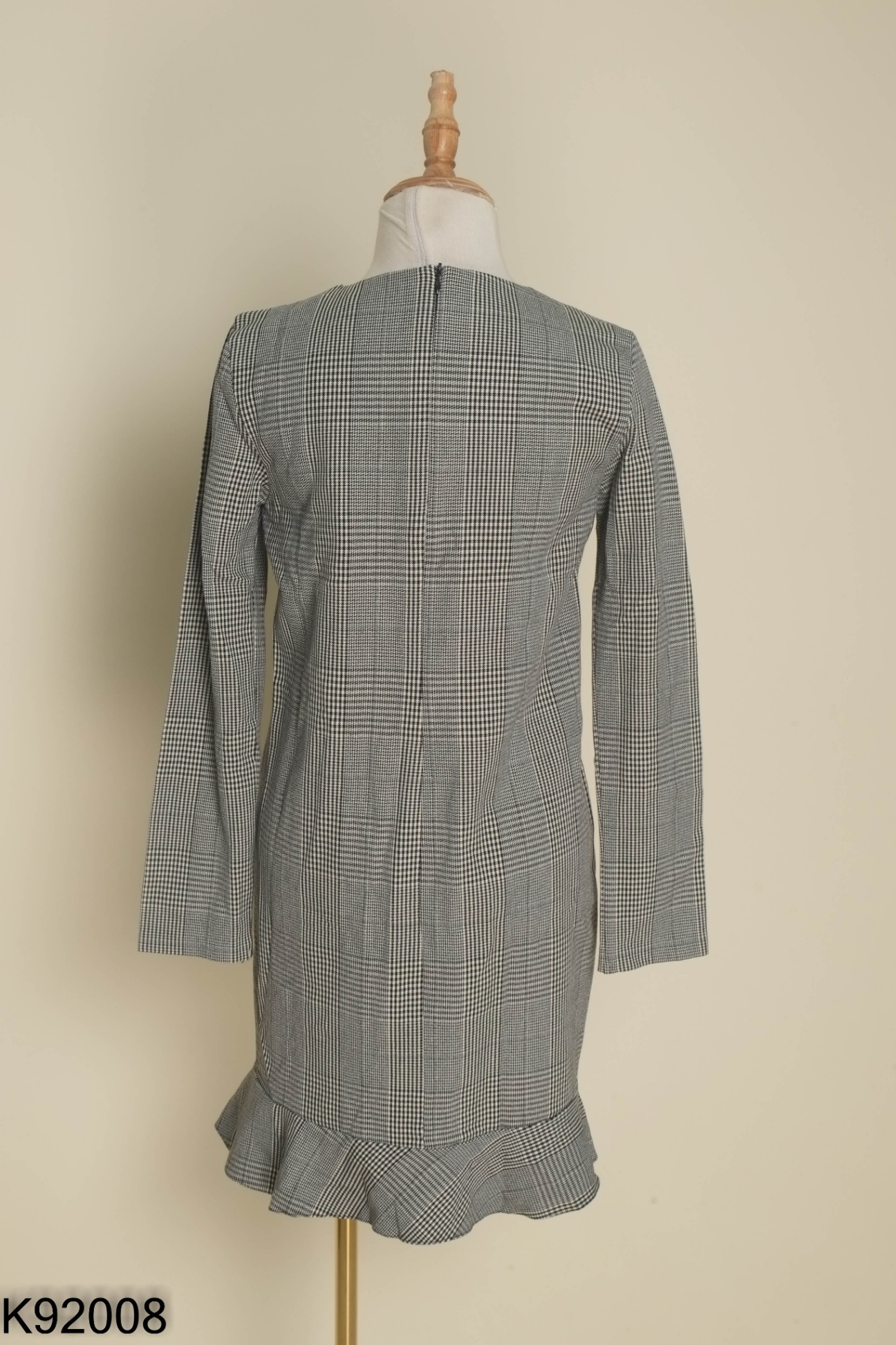 NEWTAG Váy xám kẻ ZARA gấu bèo