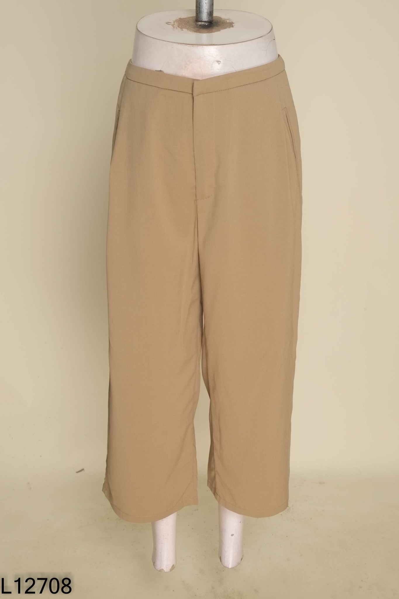 Quần SOFSIL xanh rêu ống suông