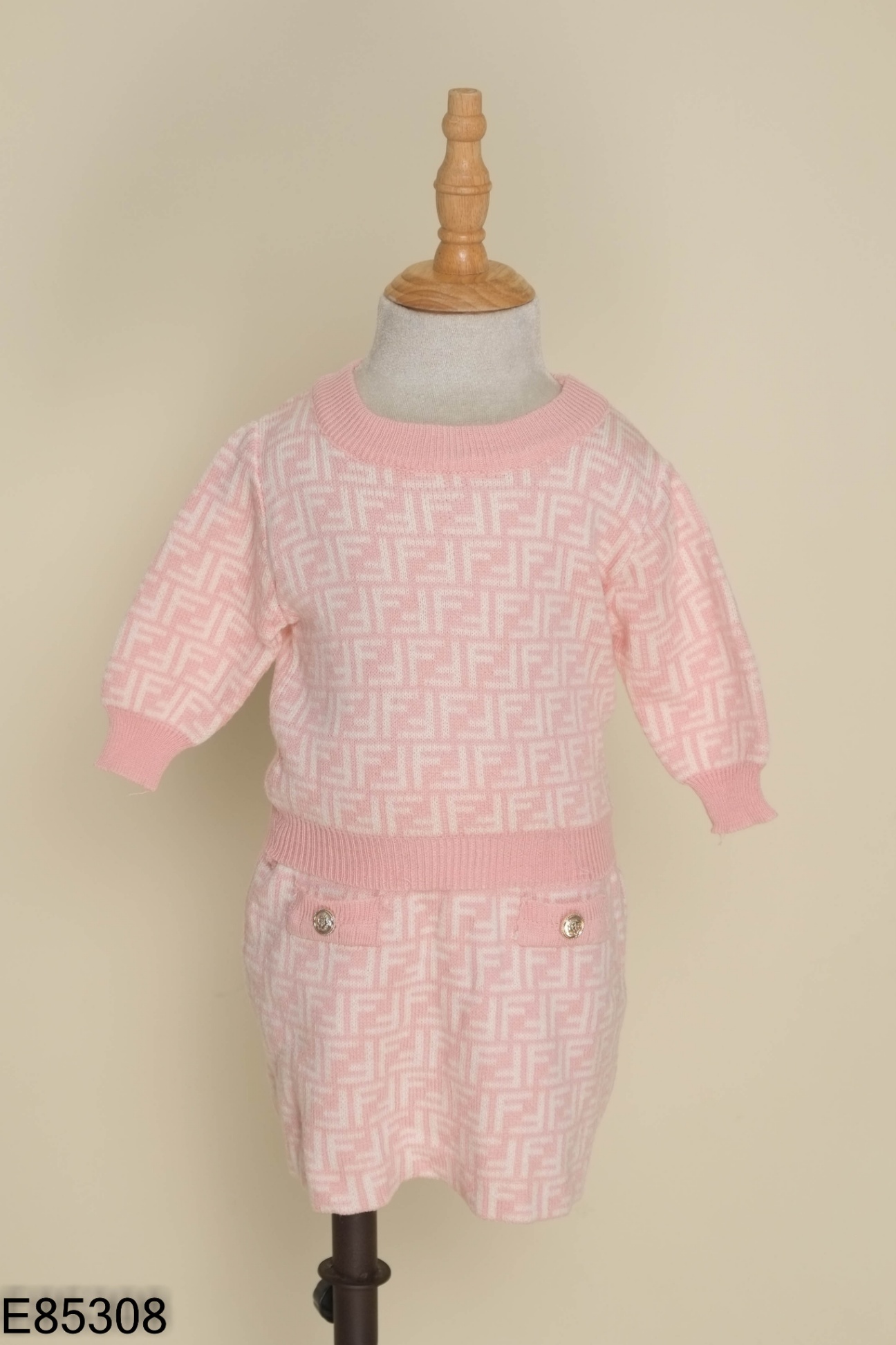 Set Áo len hồng họa tiết + chân váy KIDS