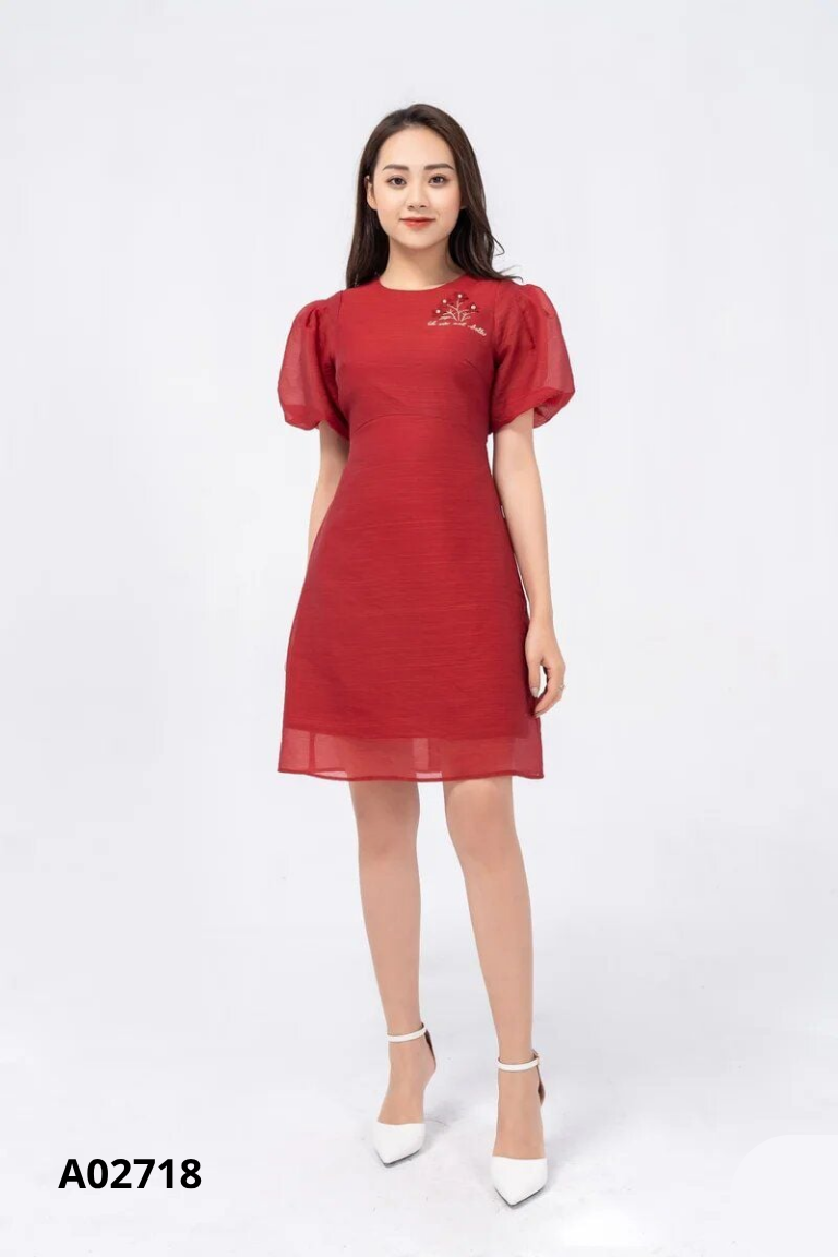Váy YODY đỏ thêu hoa