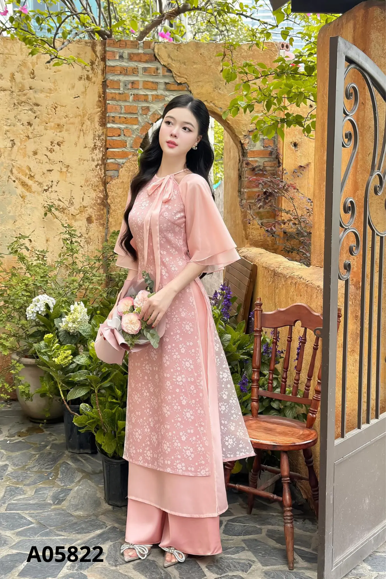 SET áo dài hồng hoa nhí+ trắng