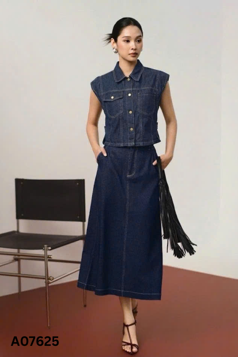 Set jeans xanh áo sát nách + chân váy