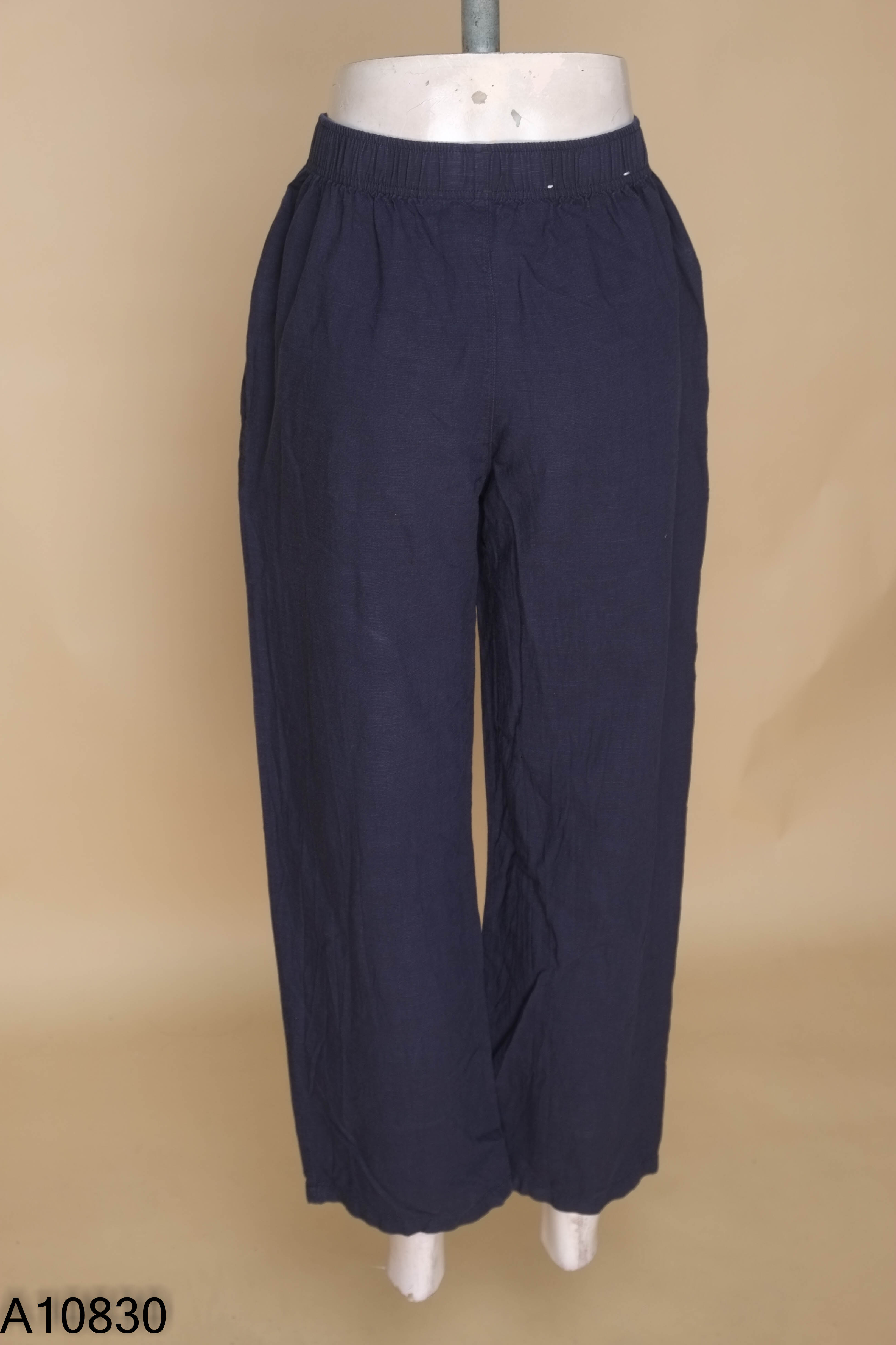 Quần linen UNIQLO xanh than