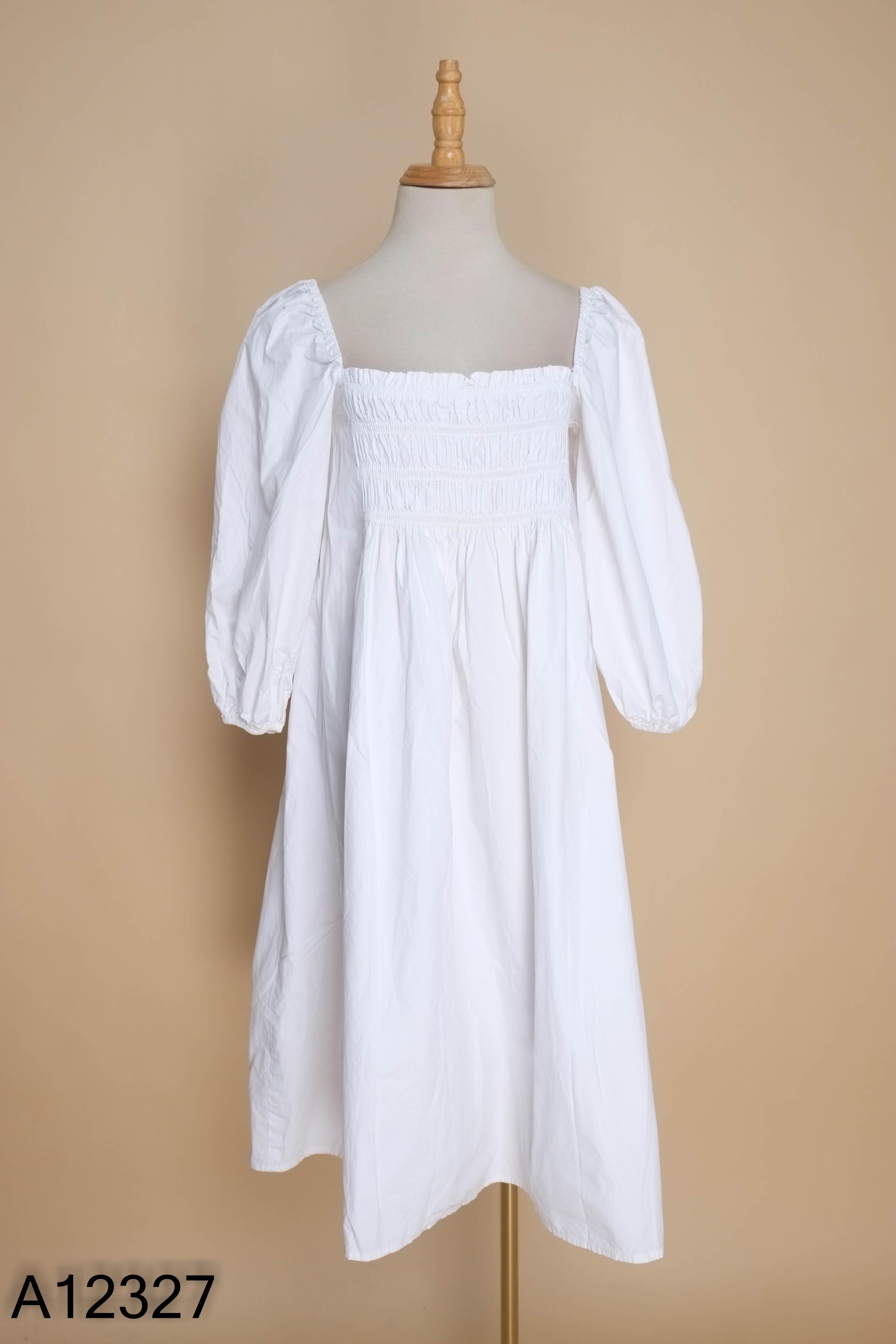 Váy trắng DOTTIE chun ngực