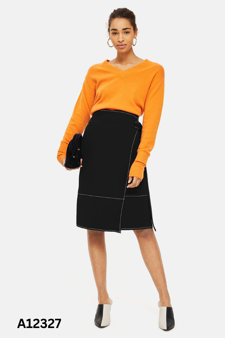 Chân váy TOPSHOP đen viền chỉ
