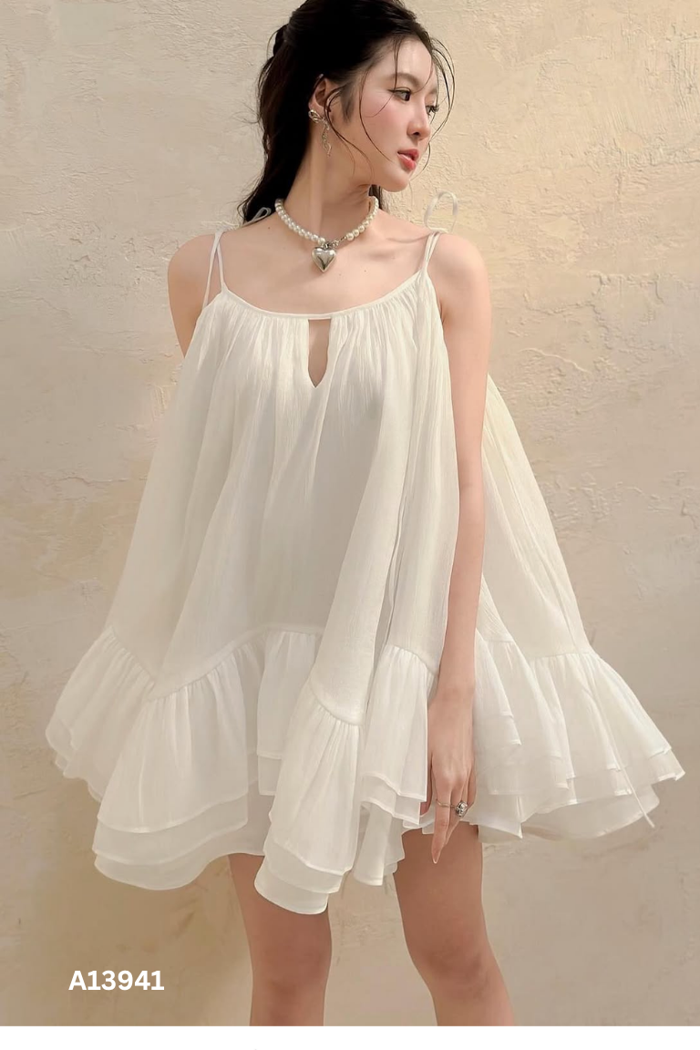 Váy CIGNO trắng hai dây