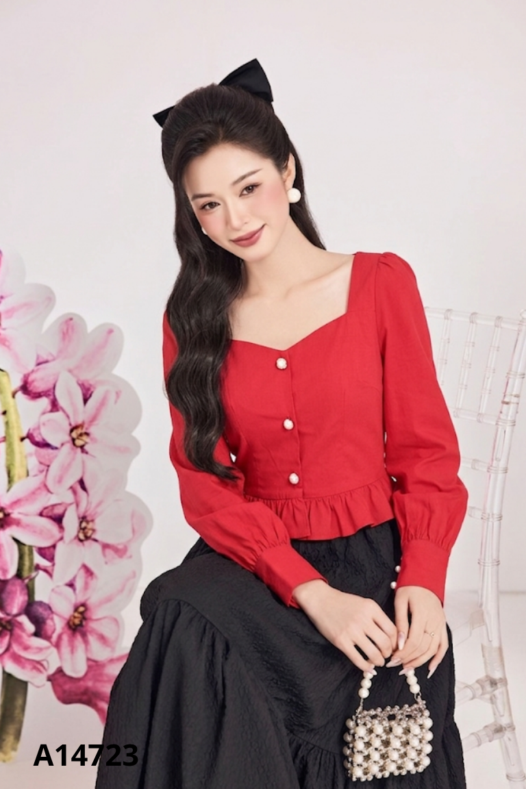 Áo LÉP đỏ khuy ngọc