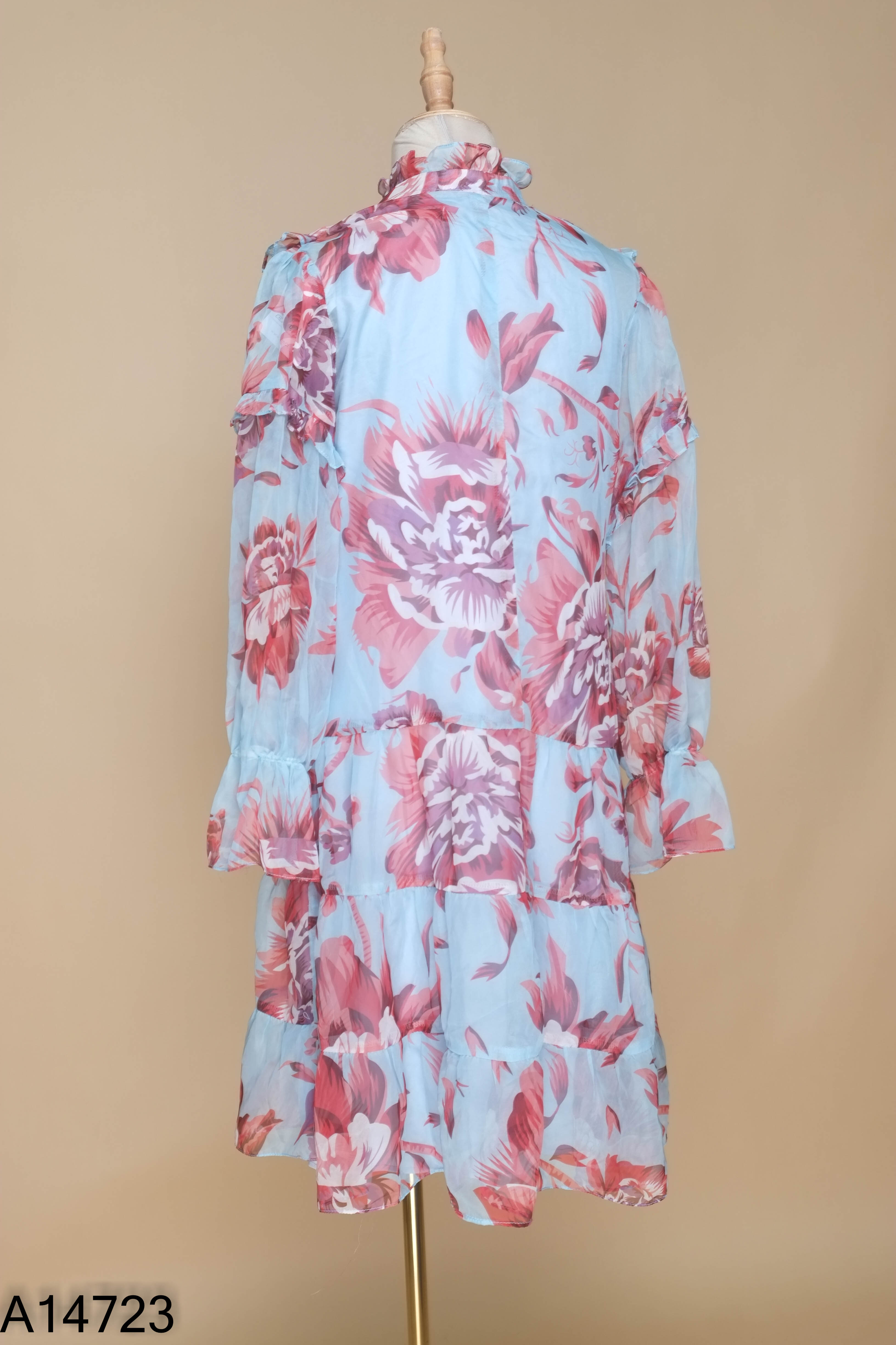 NEWTAG Váy LINCI COUTURE voan xanh họa tiết hoa