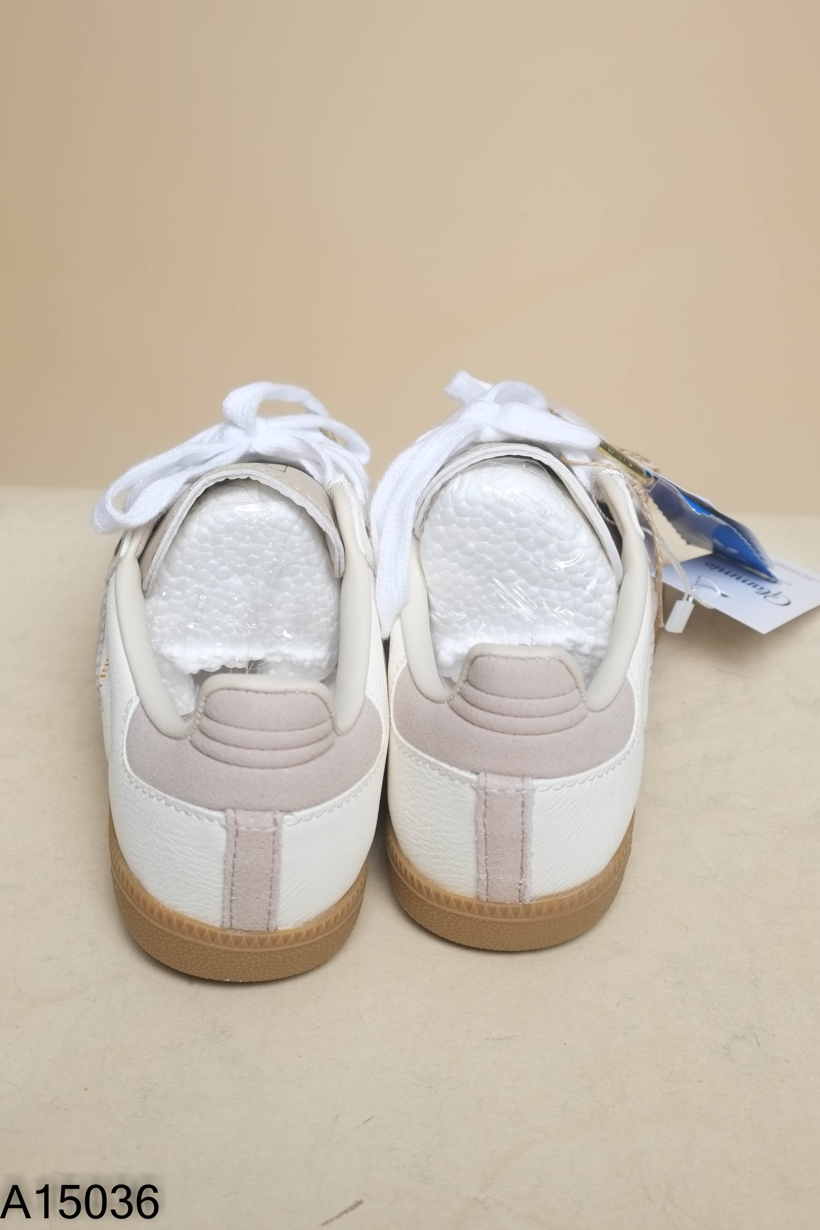 NEWTAG Giày thể thao be phối nâu adidas (xuất)