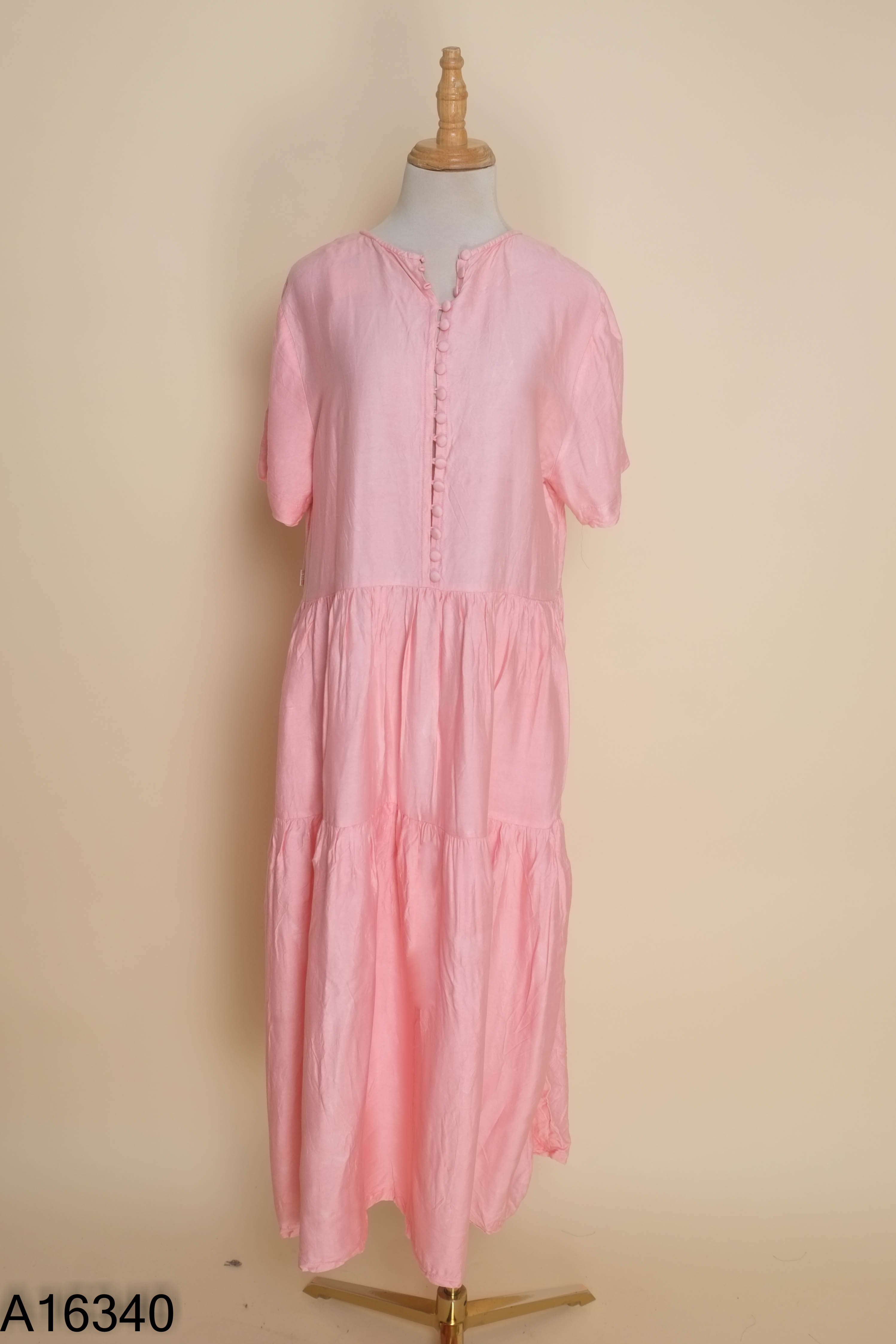 Váy hồng phấn pastel dáng dài