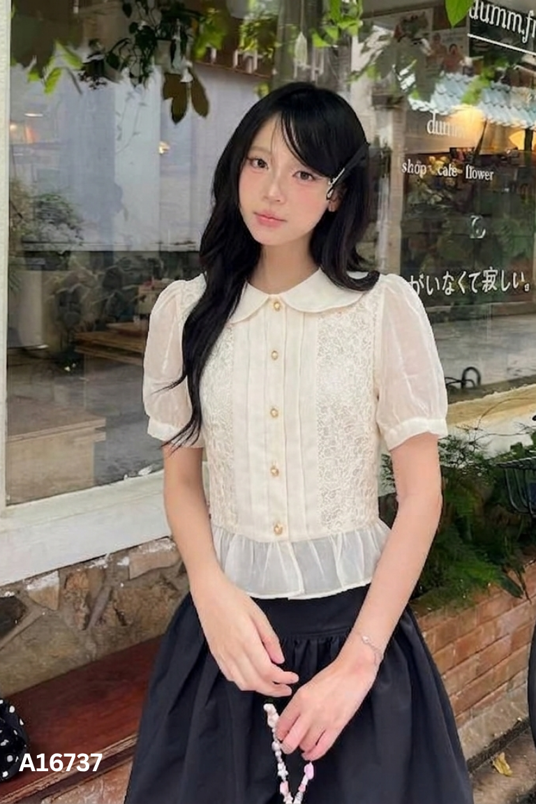 Áo voan be họa tiết hoa