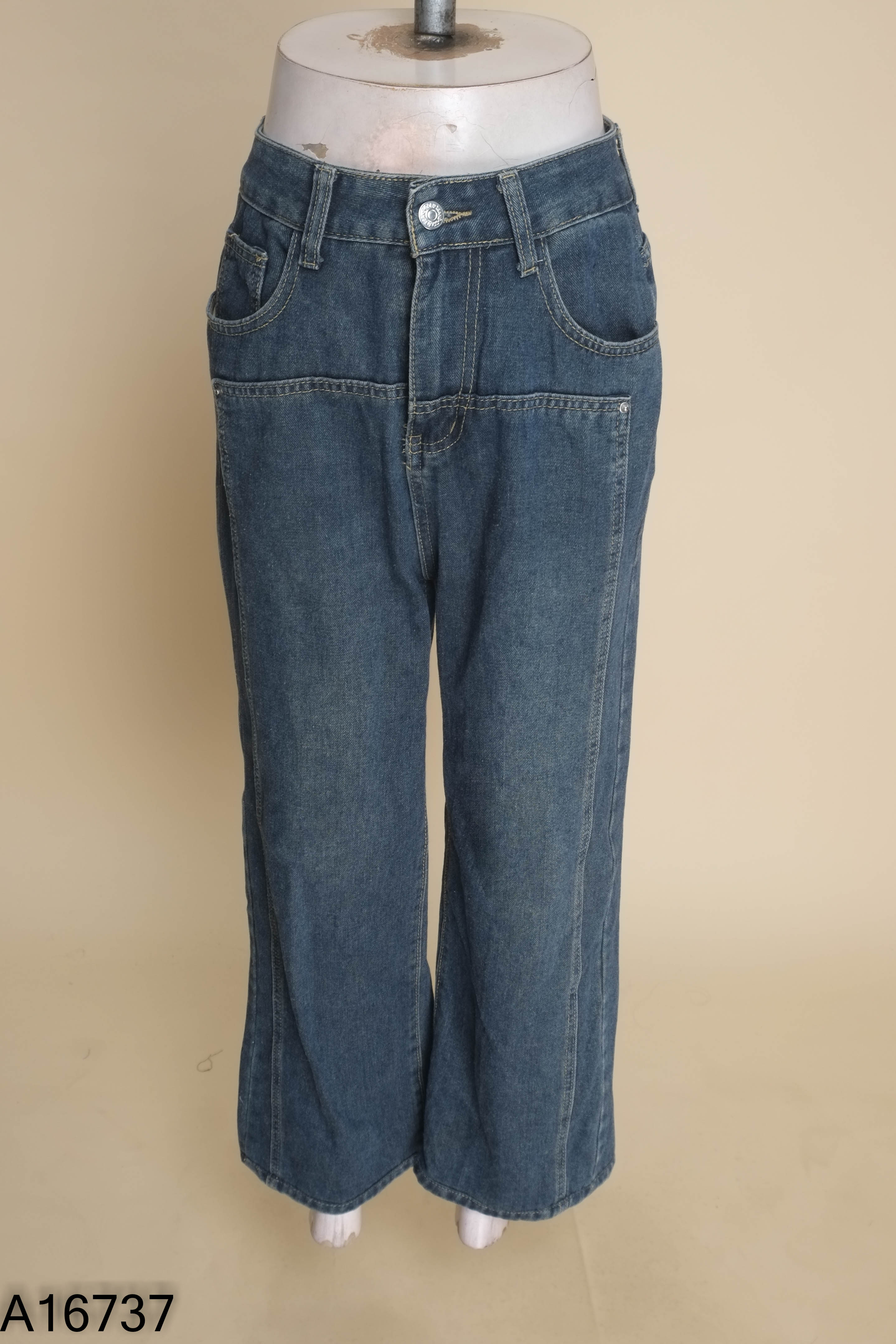 Quần jeans xanh sẫm ống suông