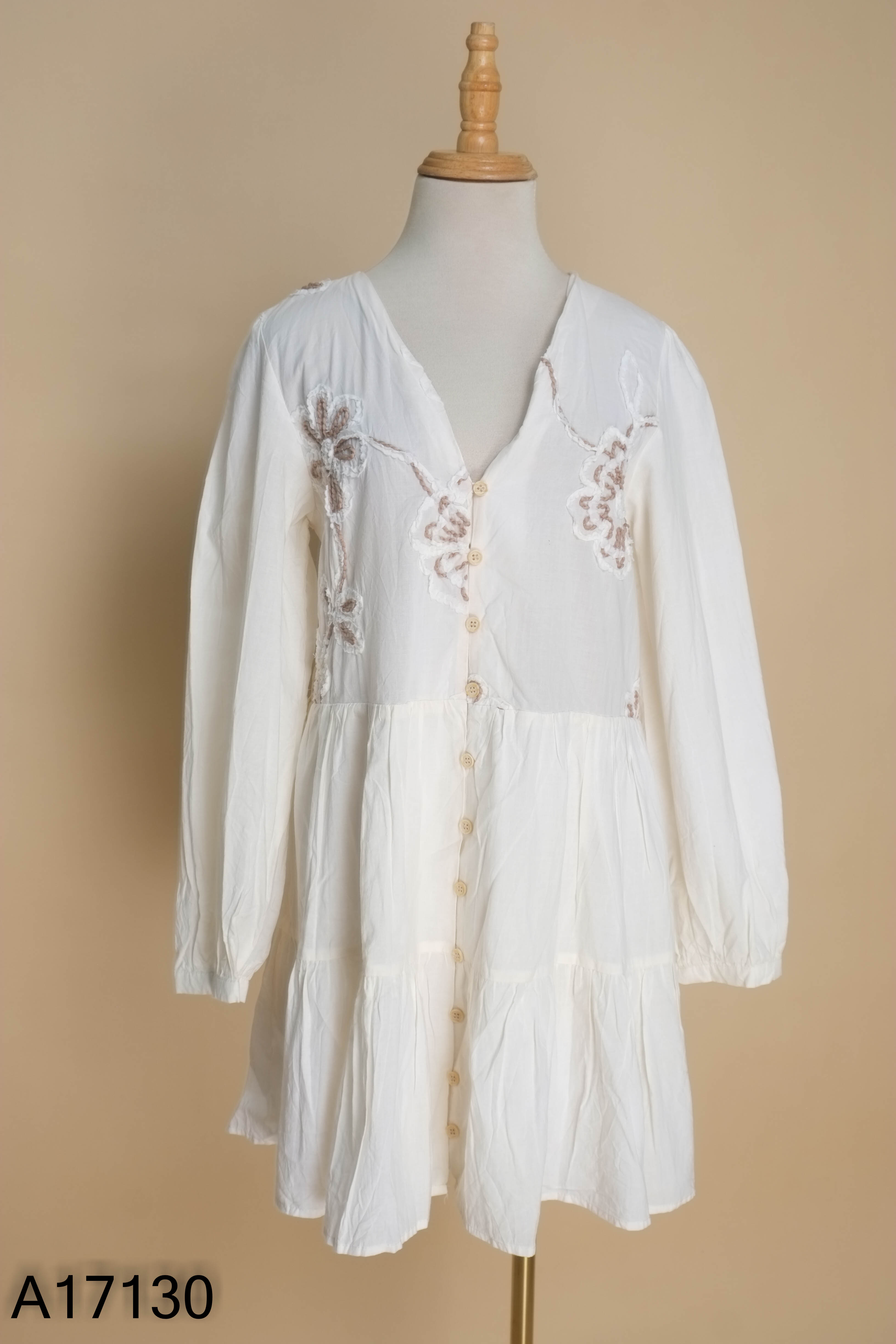 Váy ZARA (xuất) be họa tiết hoa