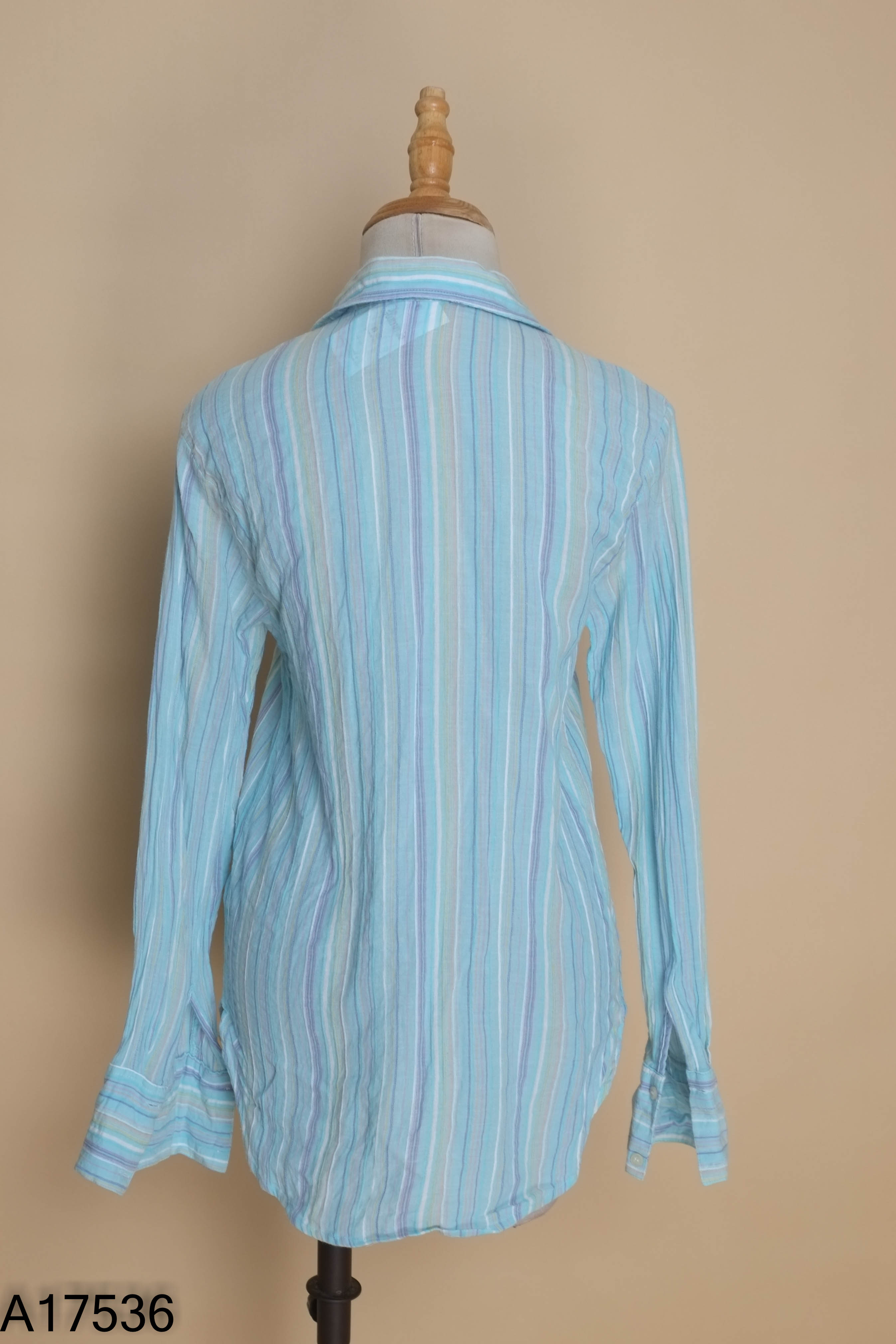 Áo sơ mi linen xanh sọc