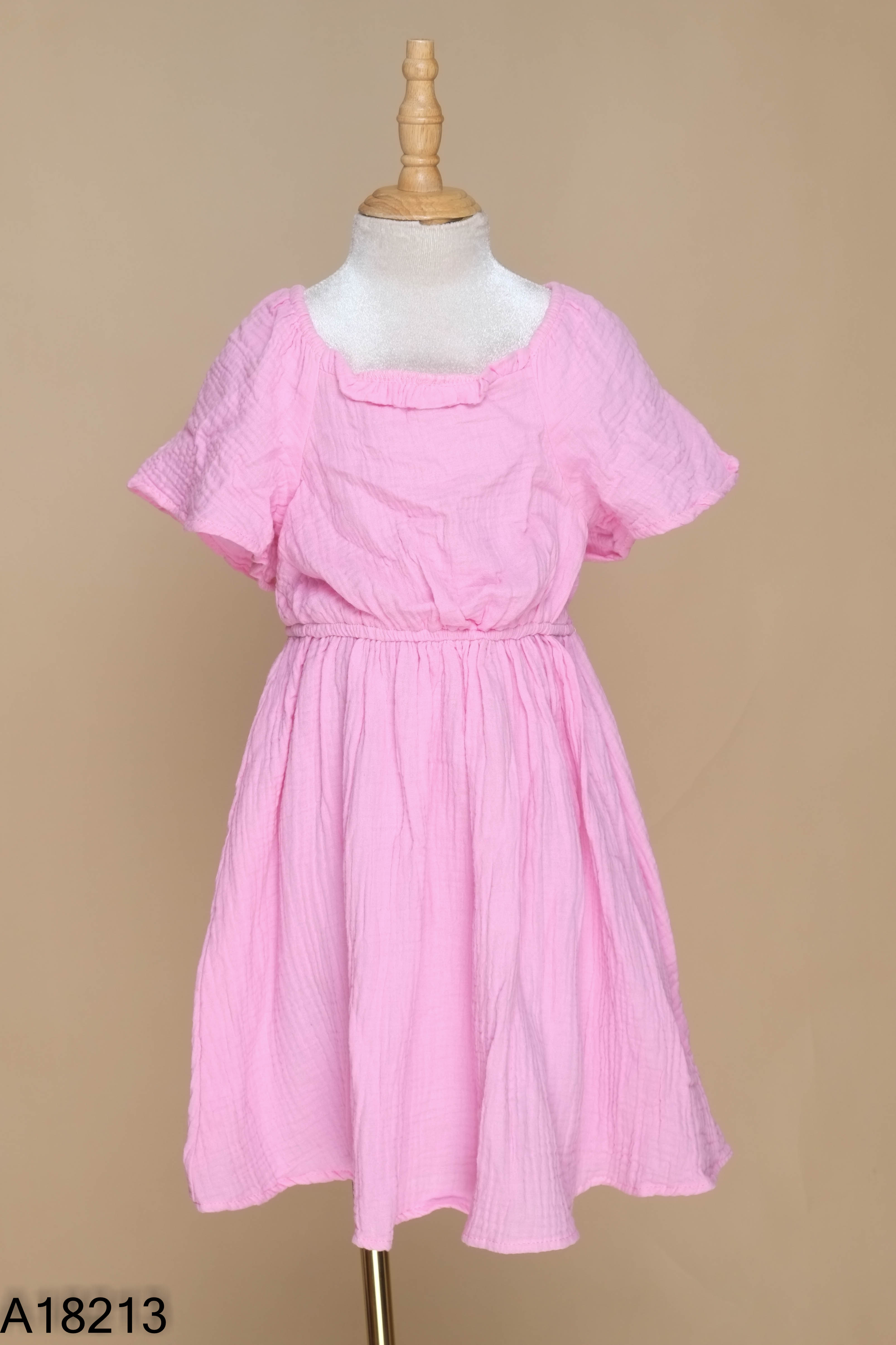 Váy hồng cổ vuông KIDS