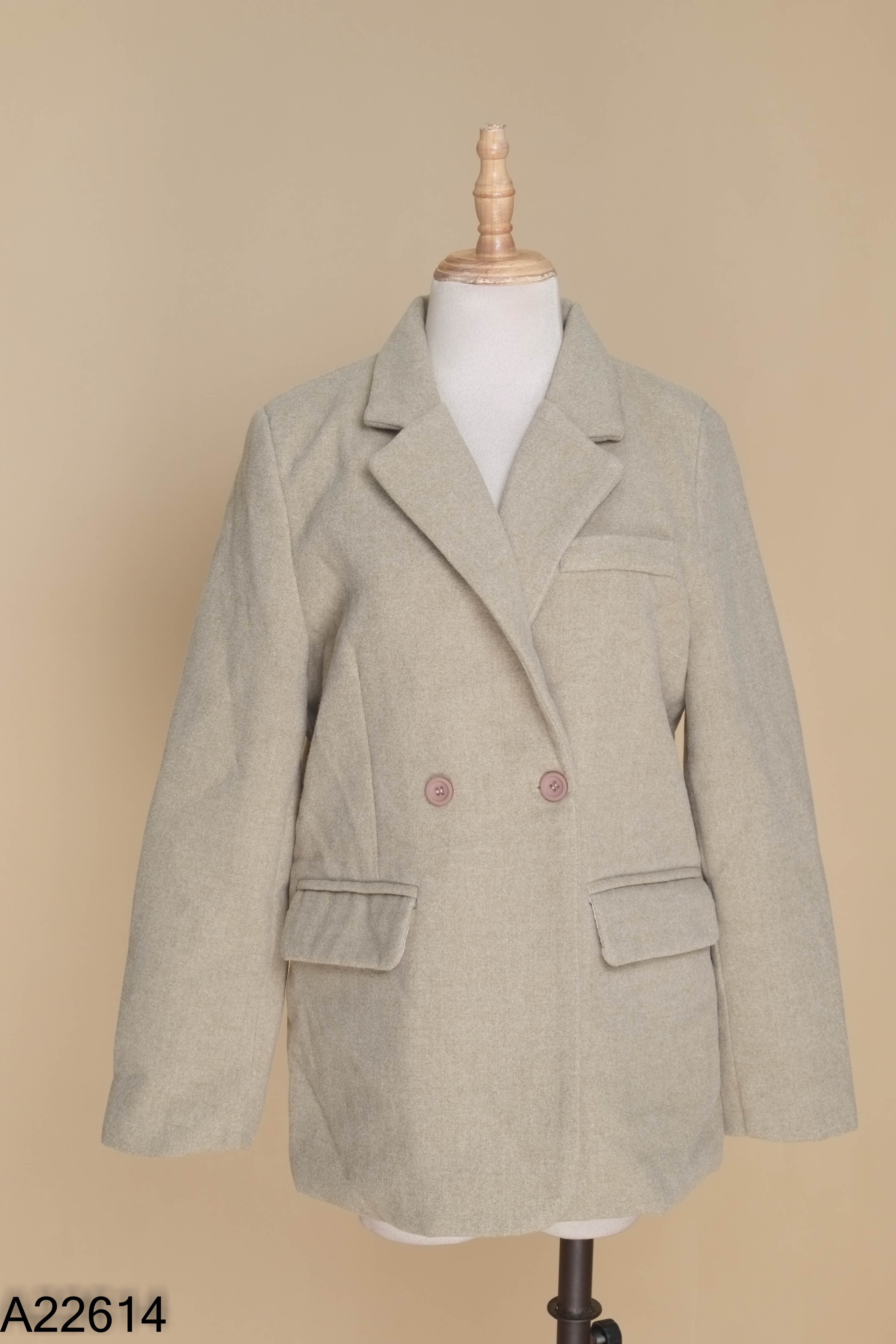 Áo blazer dạ xanh be
