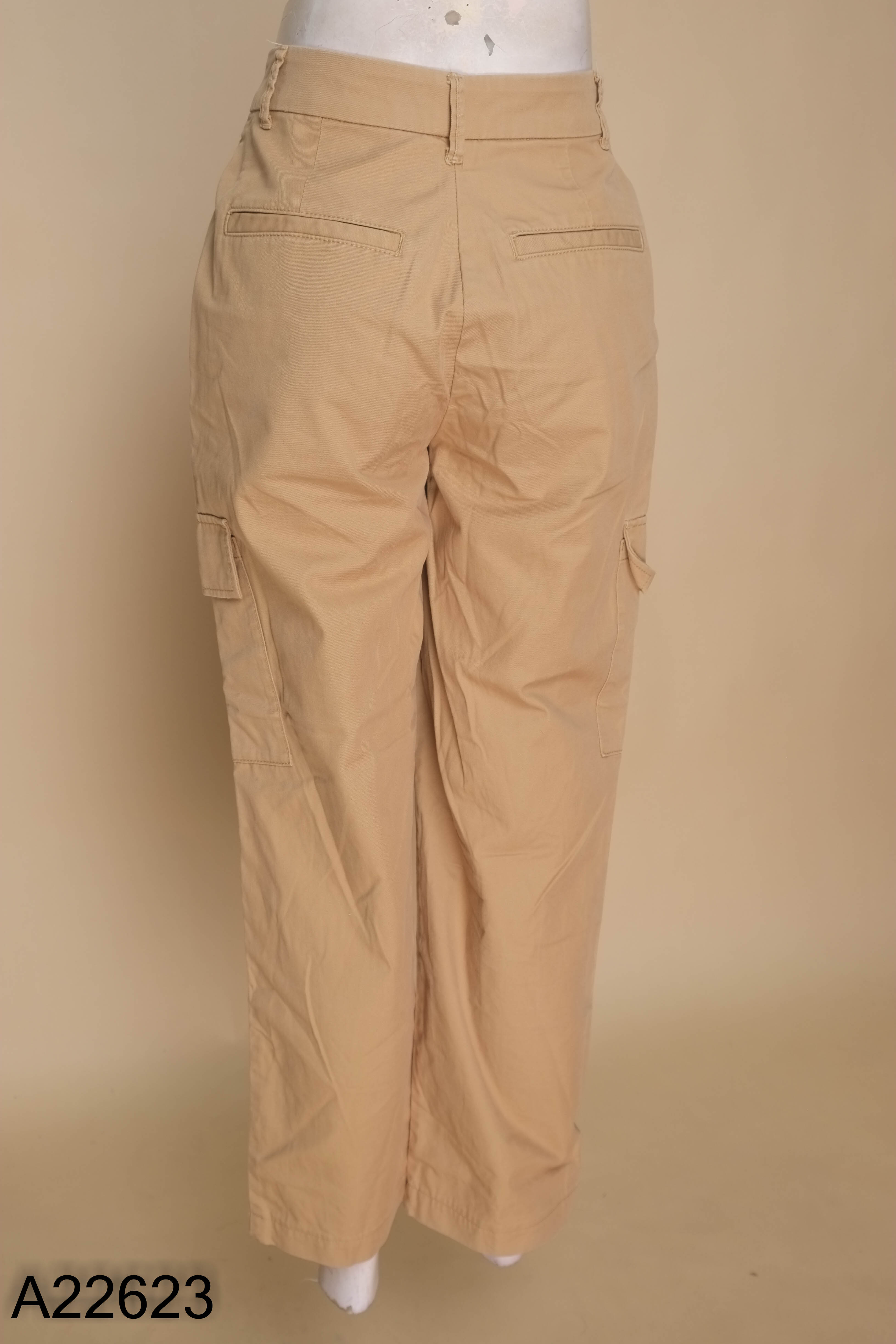 Quần kaki AMM be phối túi